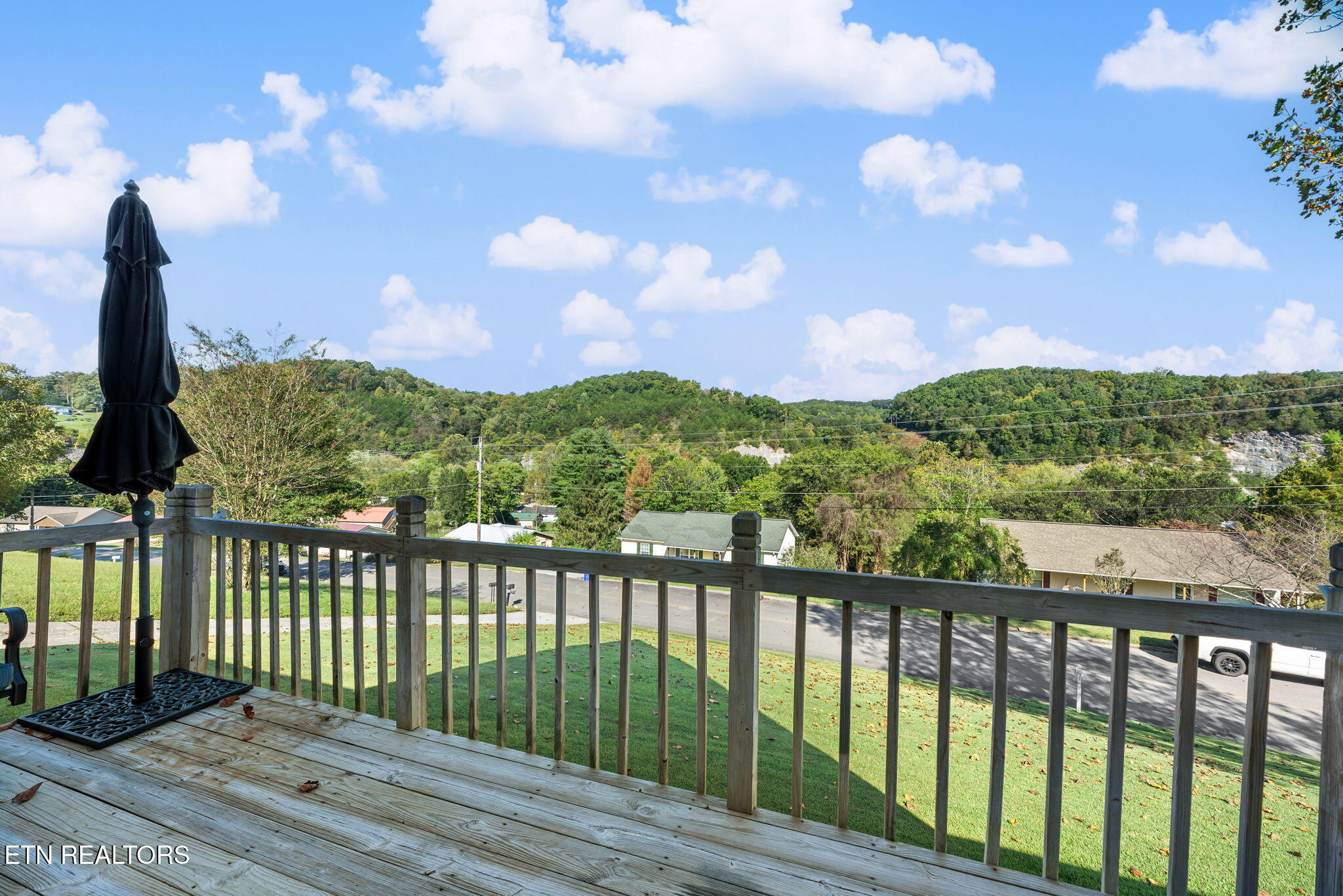 1129 Melton Hill Circle Clinton TN 37716
