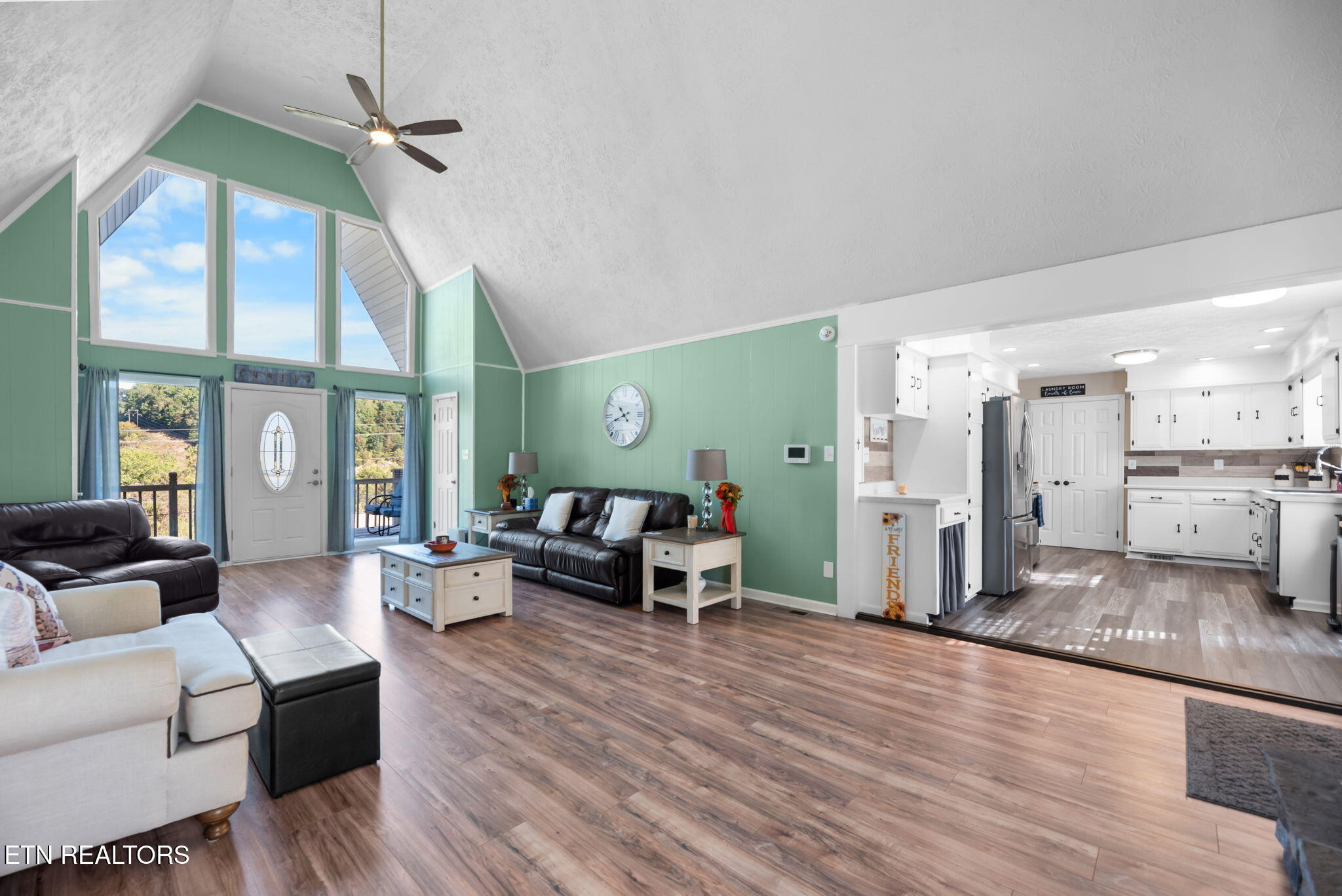 1129 Melton Hill Circle Clinton TN 37716