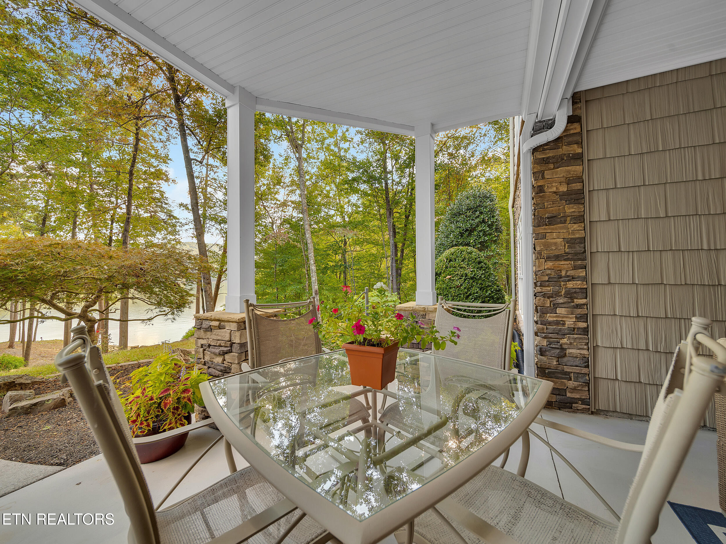 620 Bluff View Road New Tazewell TN 37825