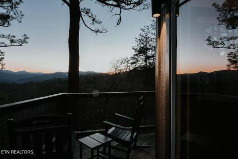 1068 E Foothills Drive Gatlinburg TN 37738