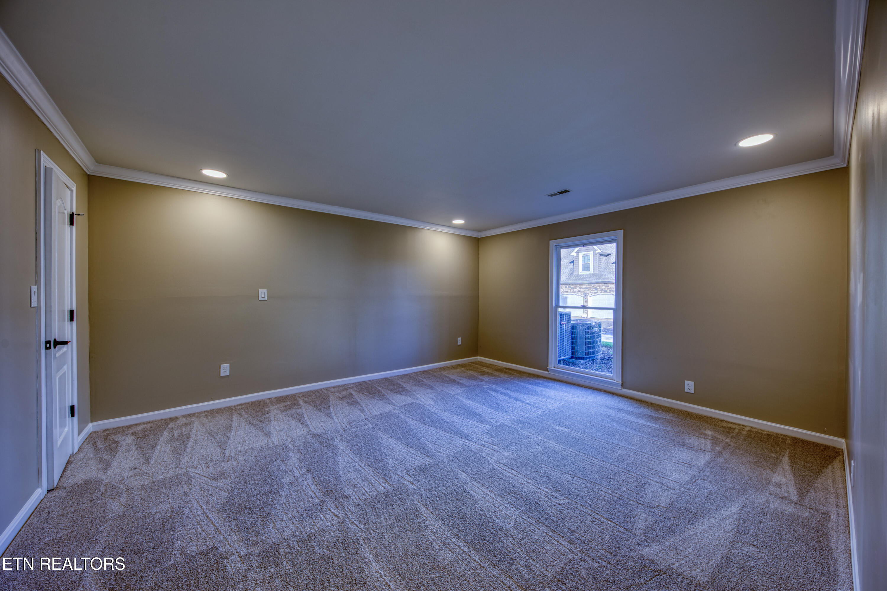 2011 Breakers Point Knoxville TN 37922
