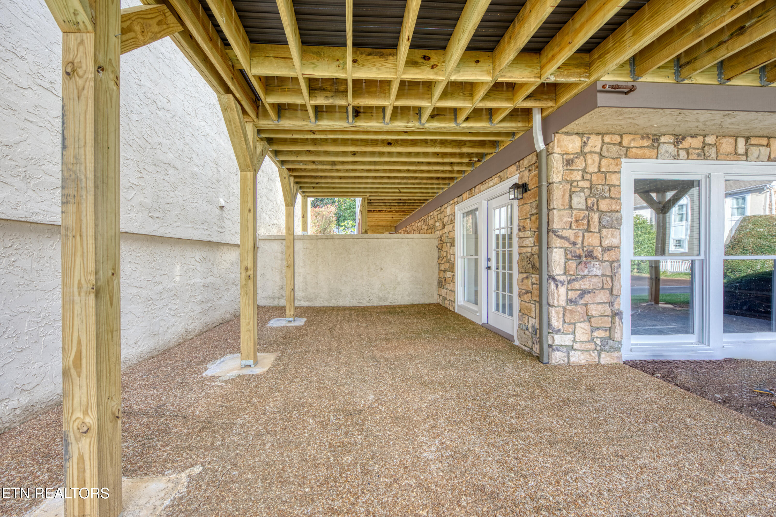 2011 Breakers Point Knoxville TN 37922