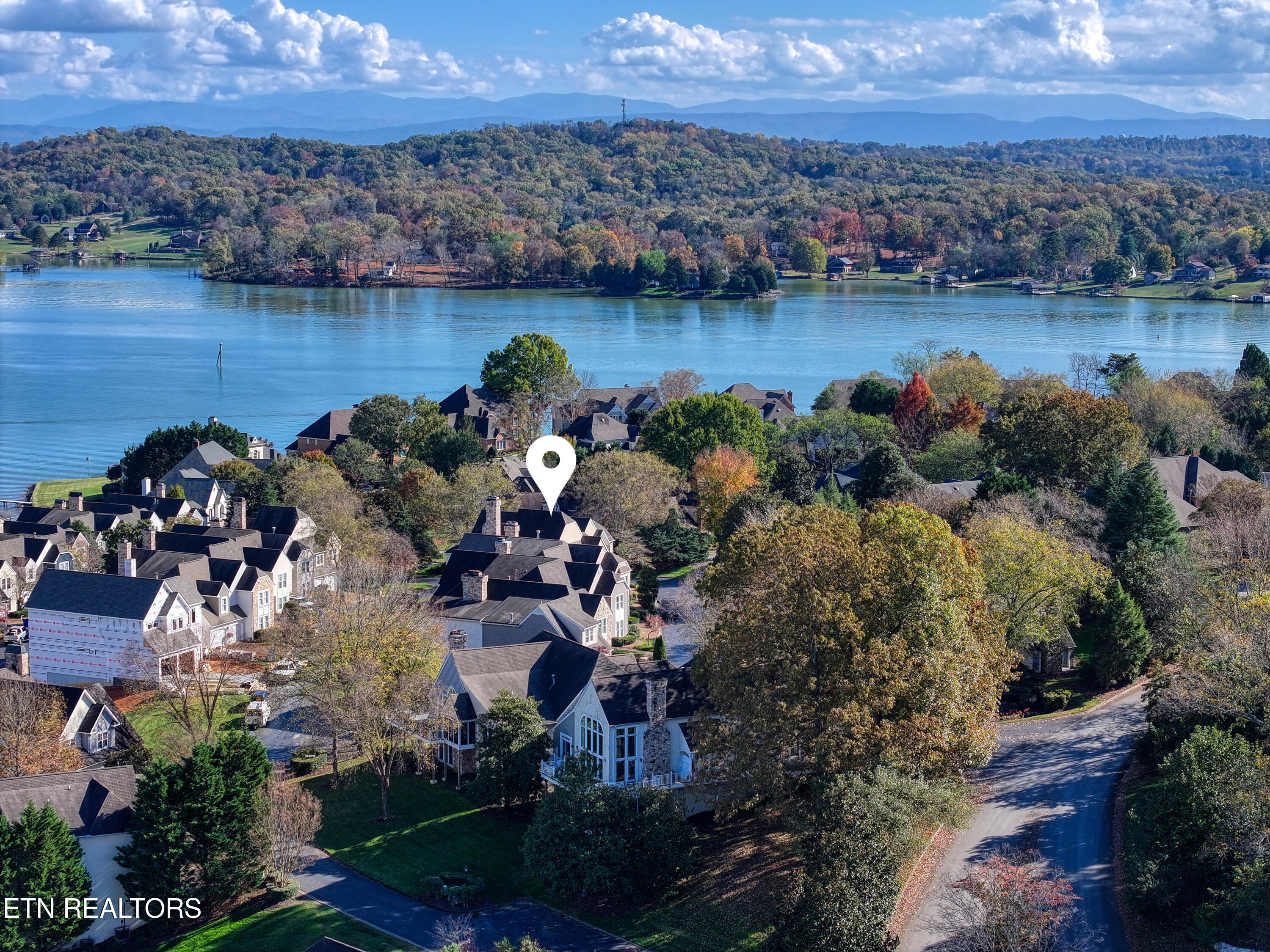 2011 Breakers Point Knoxville TN 37922