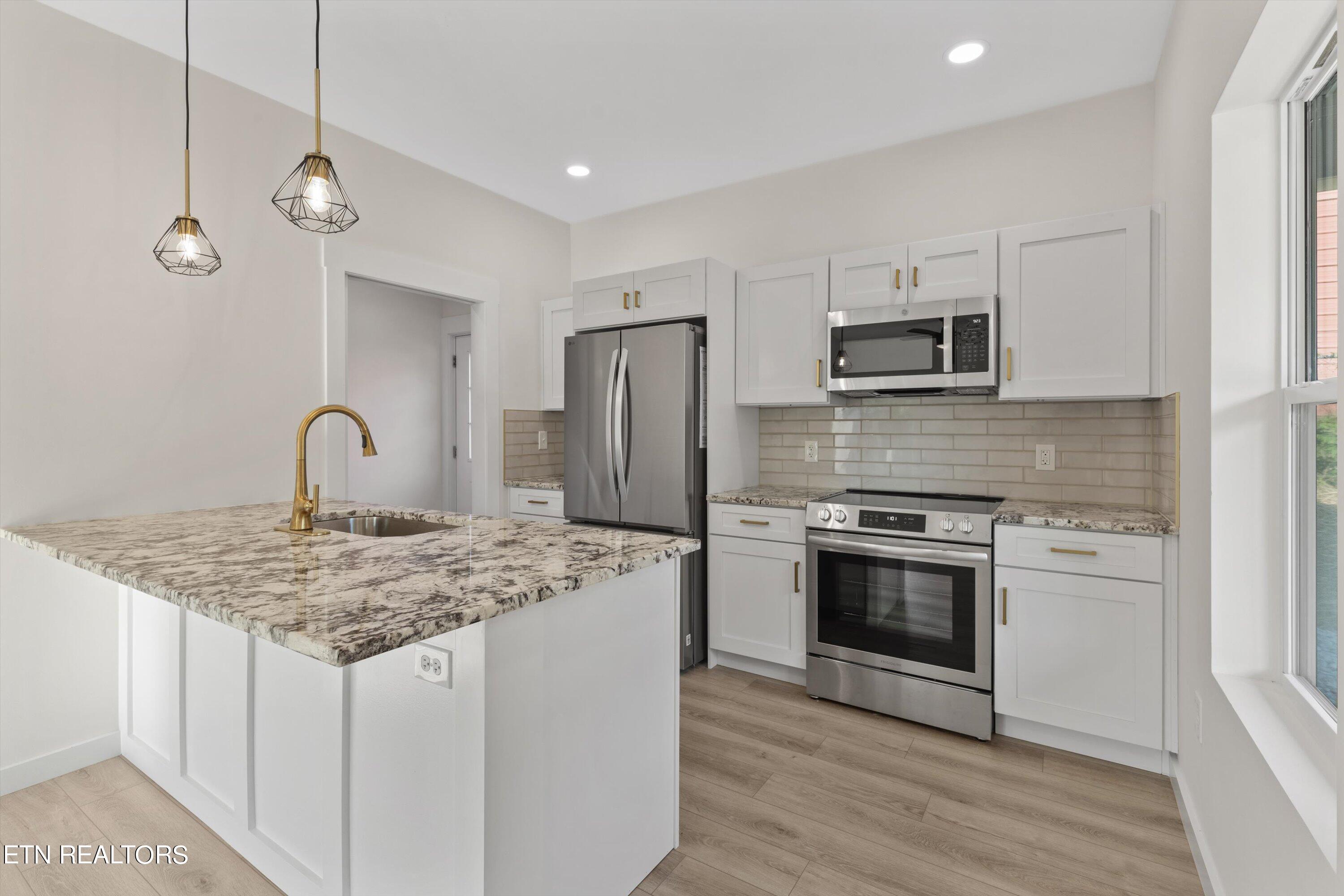 4315 Candora Avenue Avenue Knoxville TN 37920