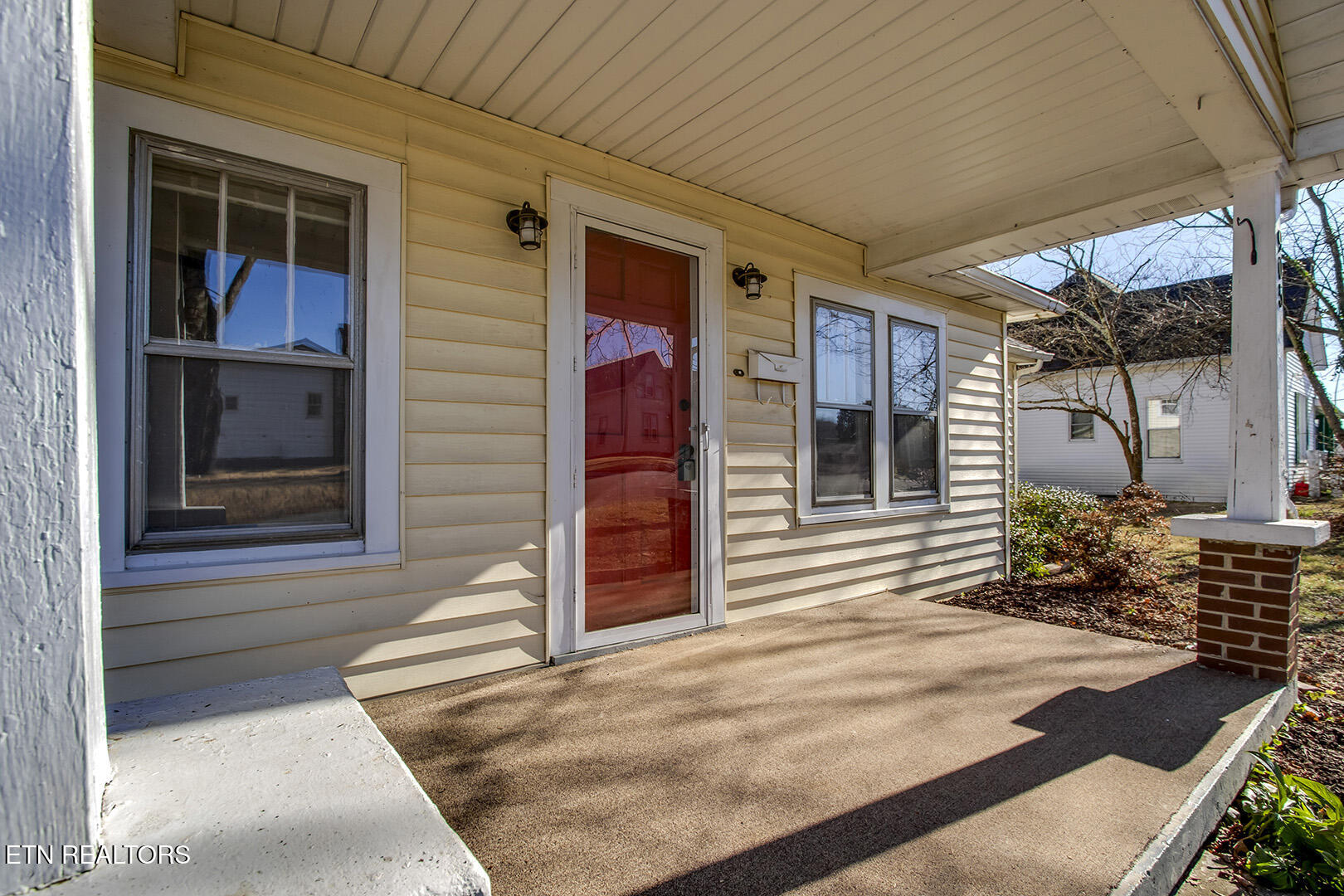905 N C Street Lenoir City TN 37771