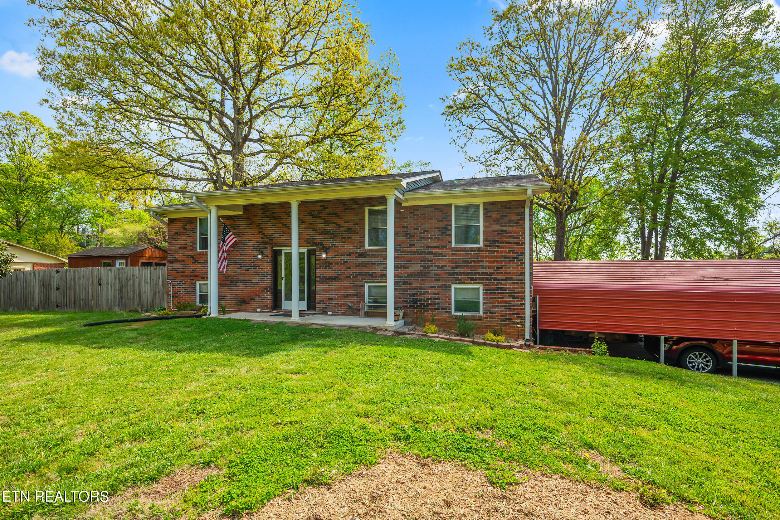 4685 Robinhood Circle Strawberry Plains TN 37871