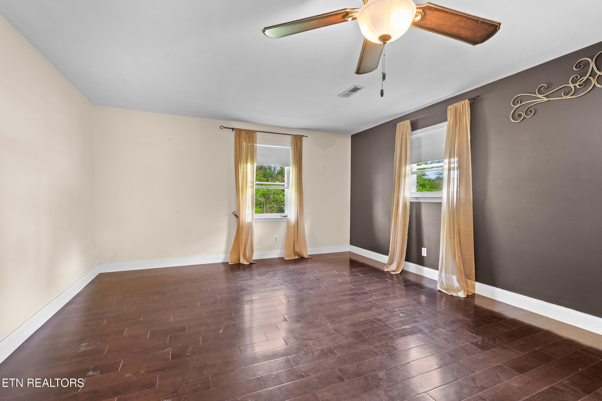 4685 Robinhood Circle Strawberry Plains TN 37871