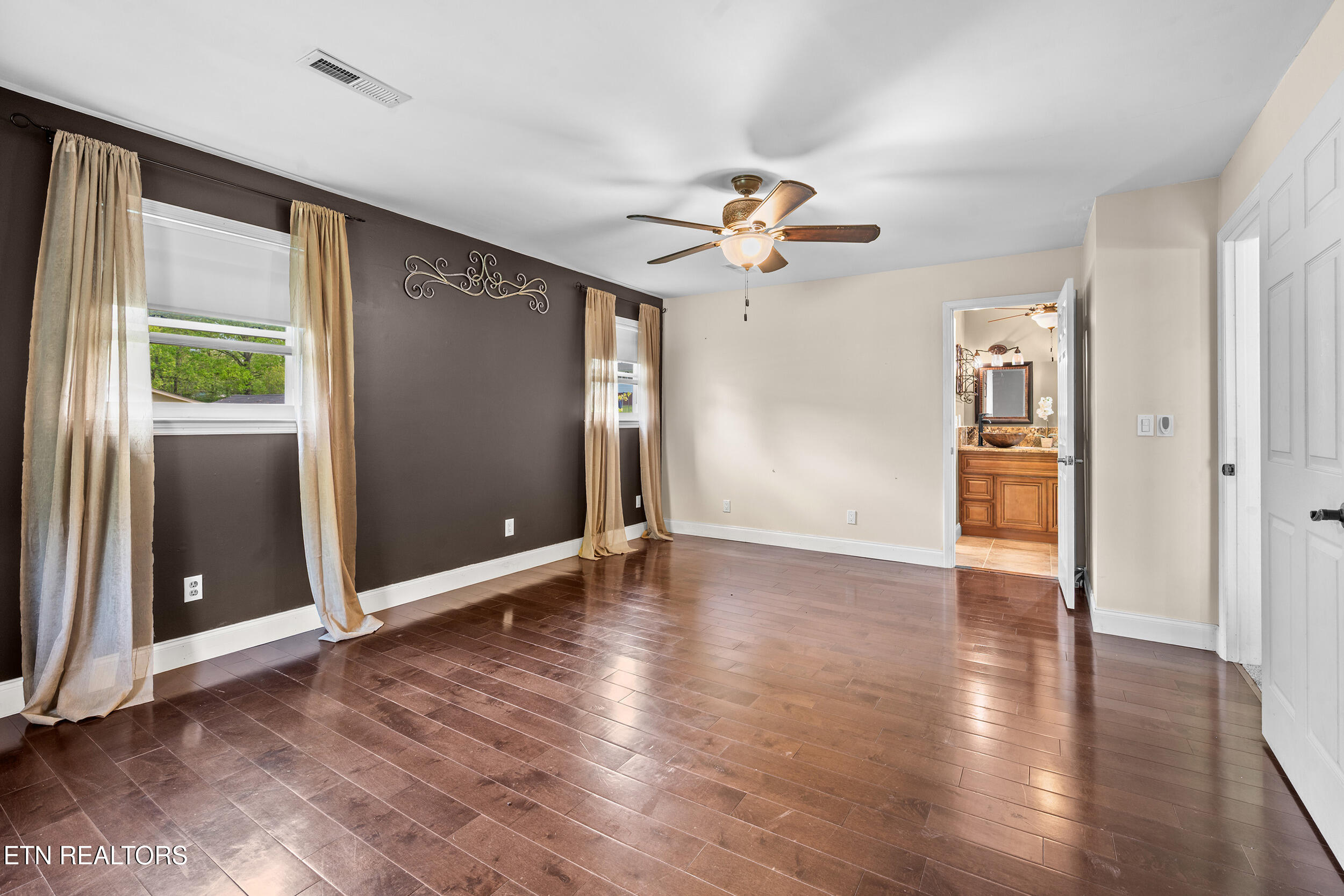 4685 Robinhood Circle Strawberry Plains TN 37871