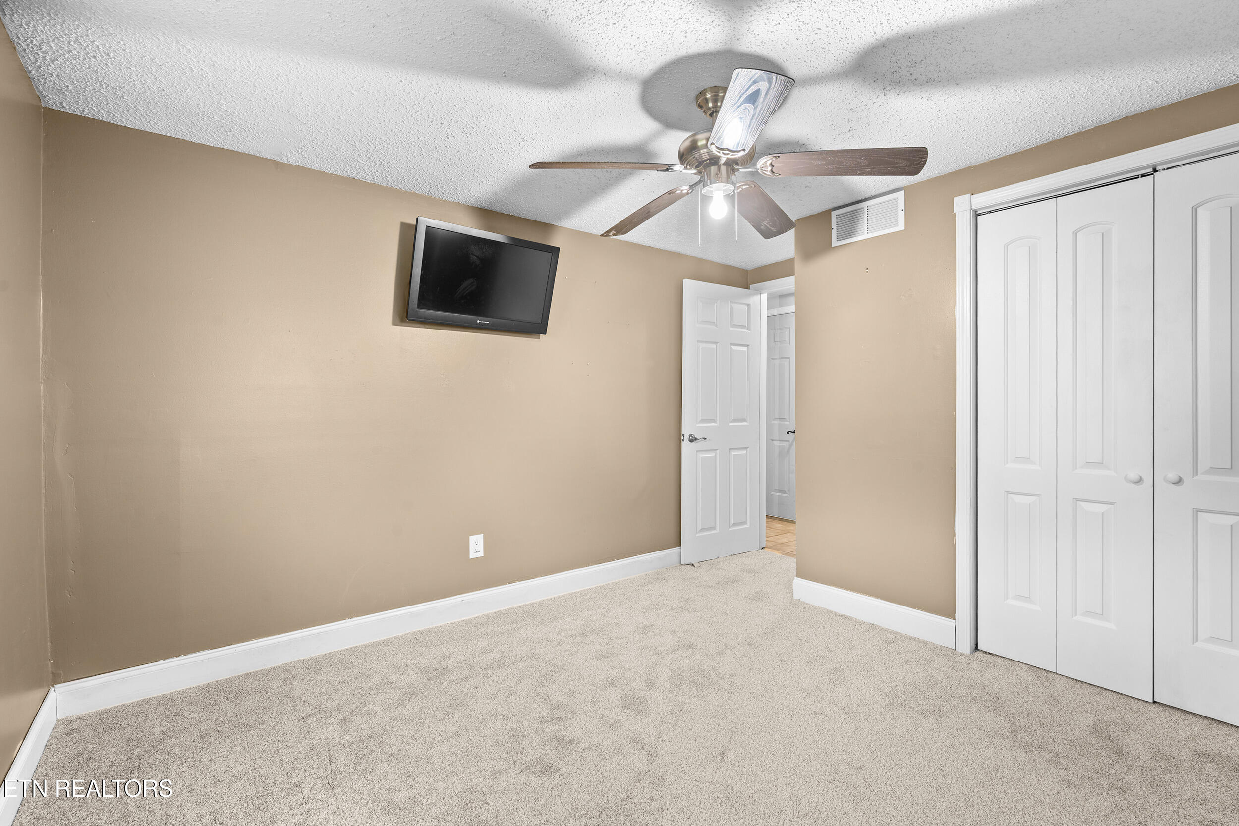 4685 Robinhood Circle Strawberry Plains TN 37871
