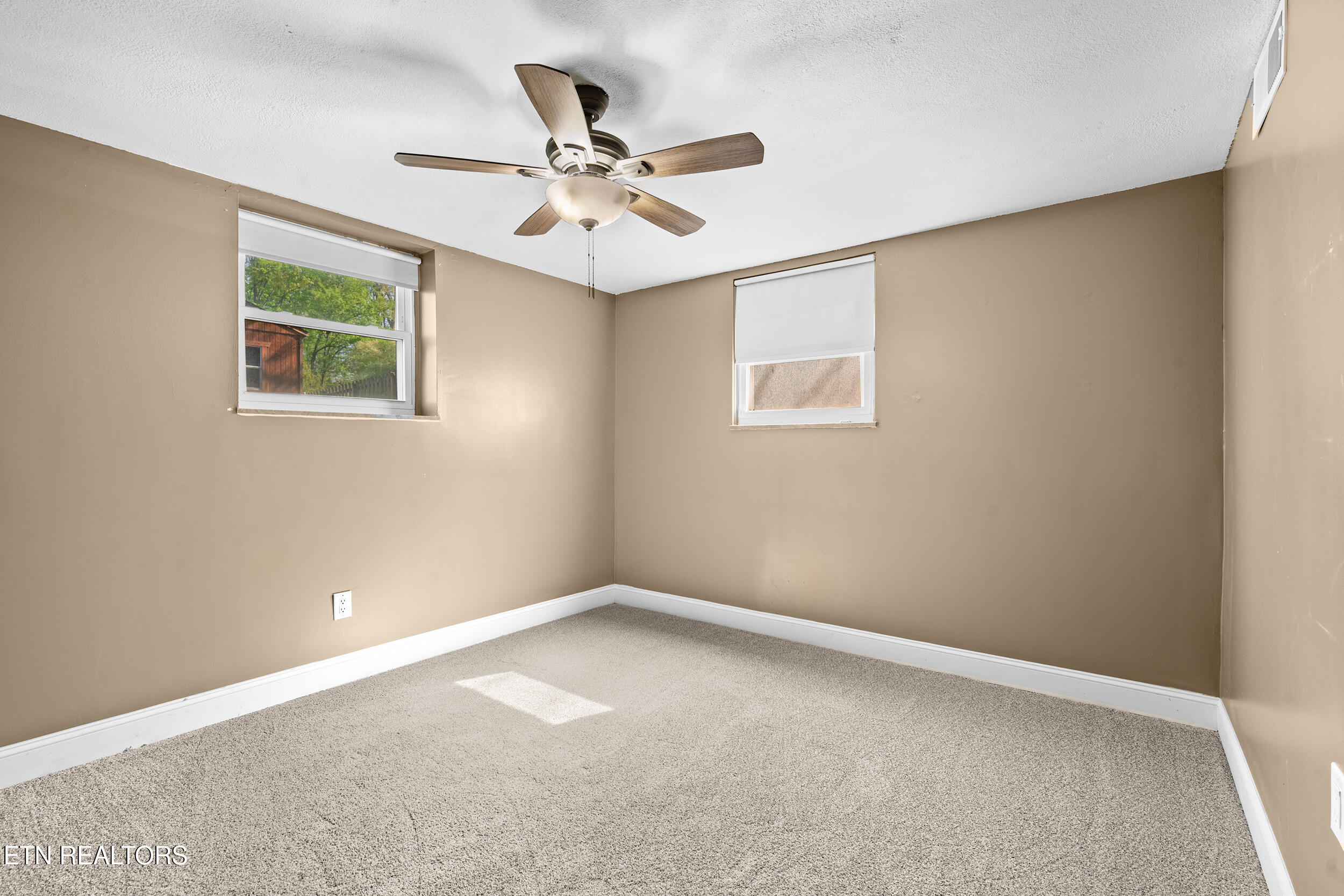 4685 Robinhood Circle Strawberry Plains TN 37871