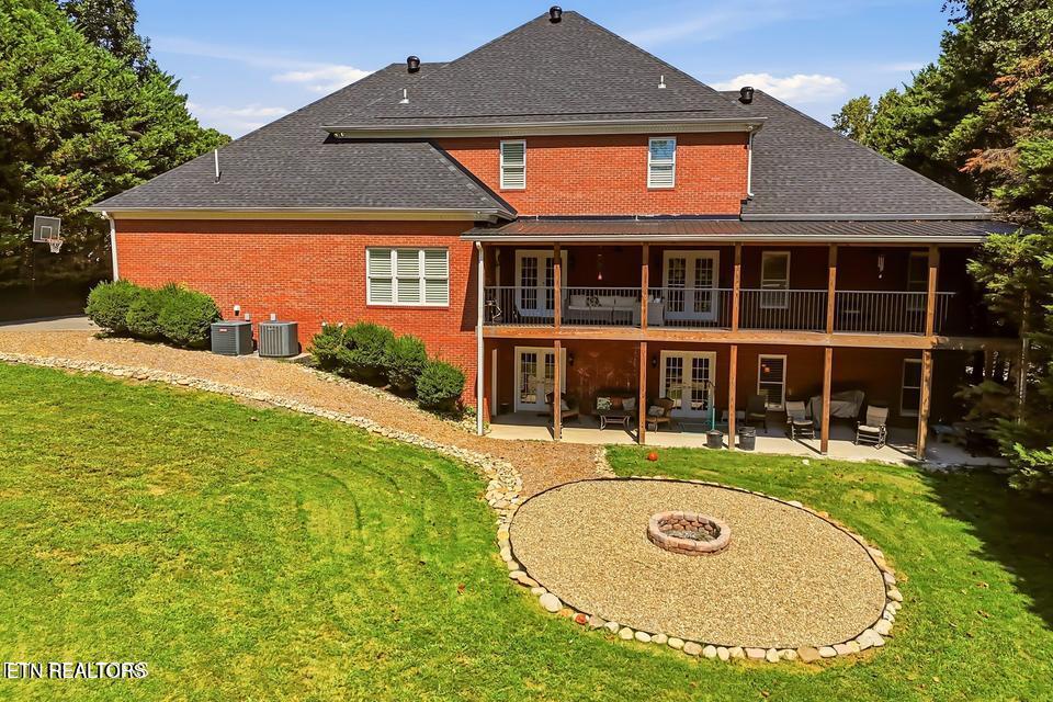 142 Center Park Lane Oak Ridge TN 37830