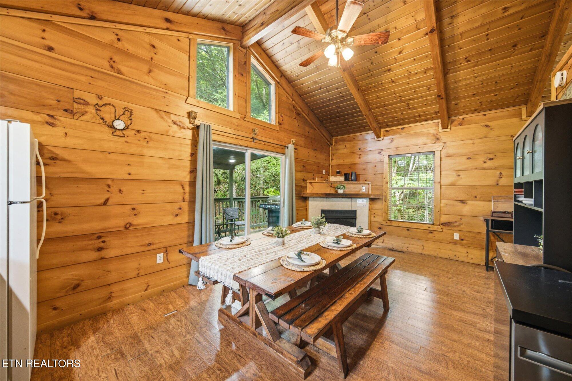 656 Morning Mist Way Gatlinburg TN 37738
