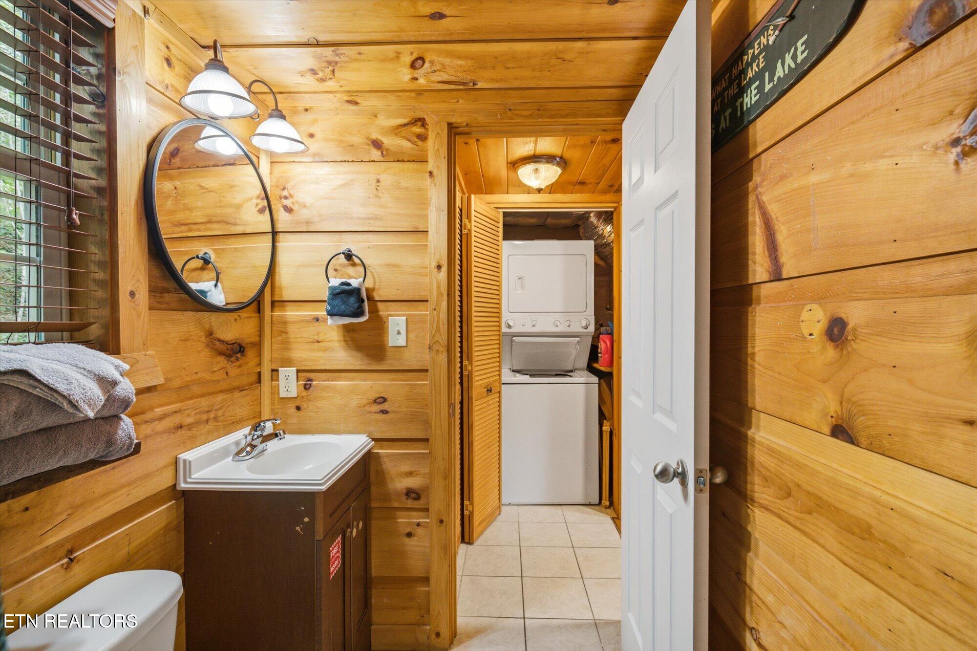 656 Morning Mist Way Gatlinburg TN 37738