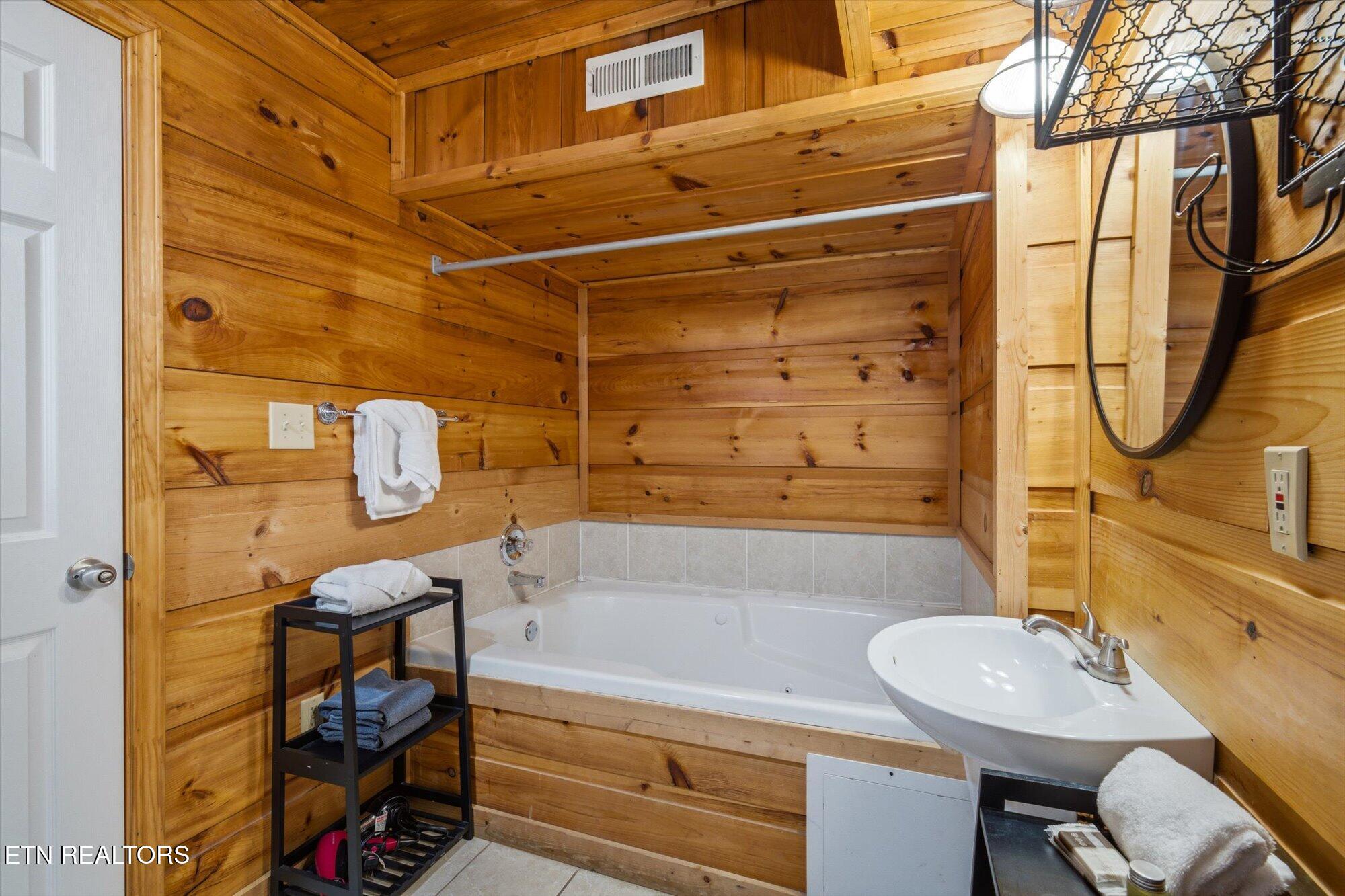 656 Morning Mist Way Gatlinburg TN 37738