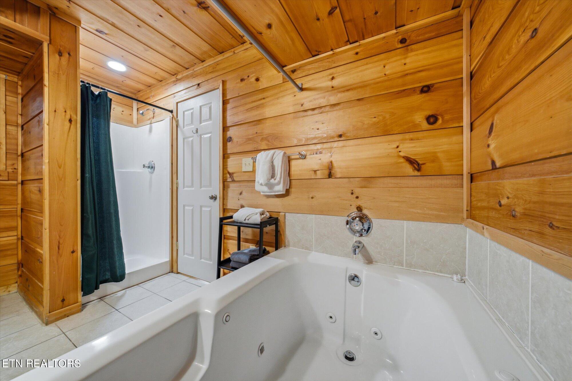 656 Morning Mist Way Gatlinburg TN 37738