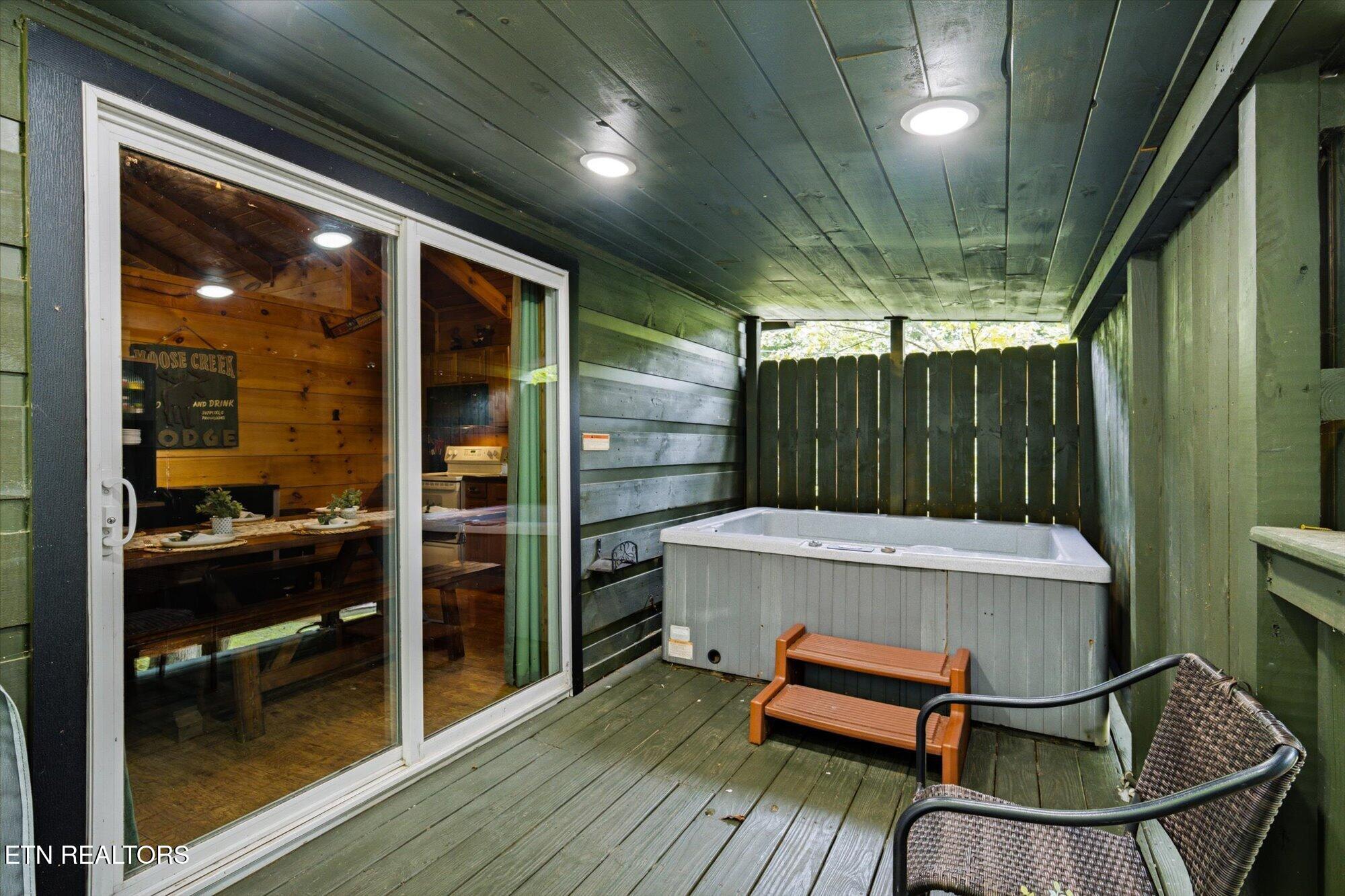 656 Morning Mist Way Gatlinburg TN 37738