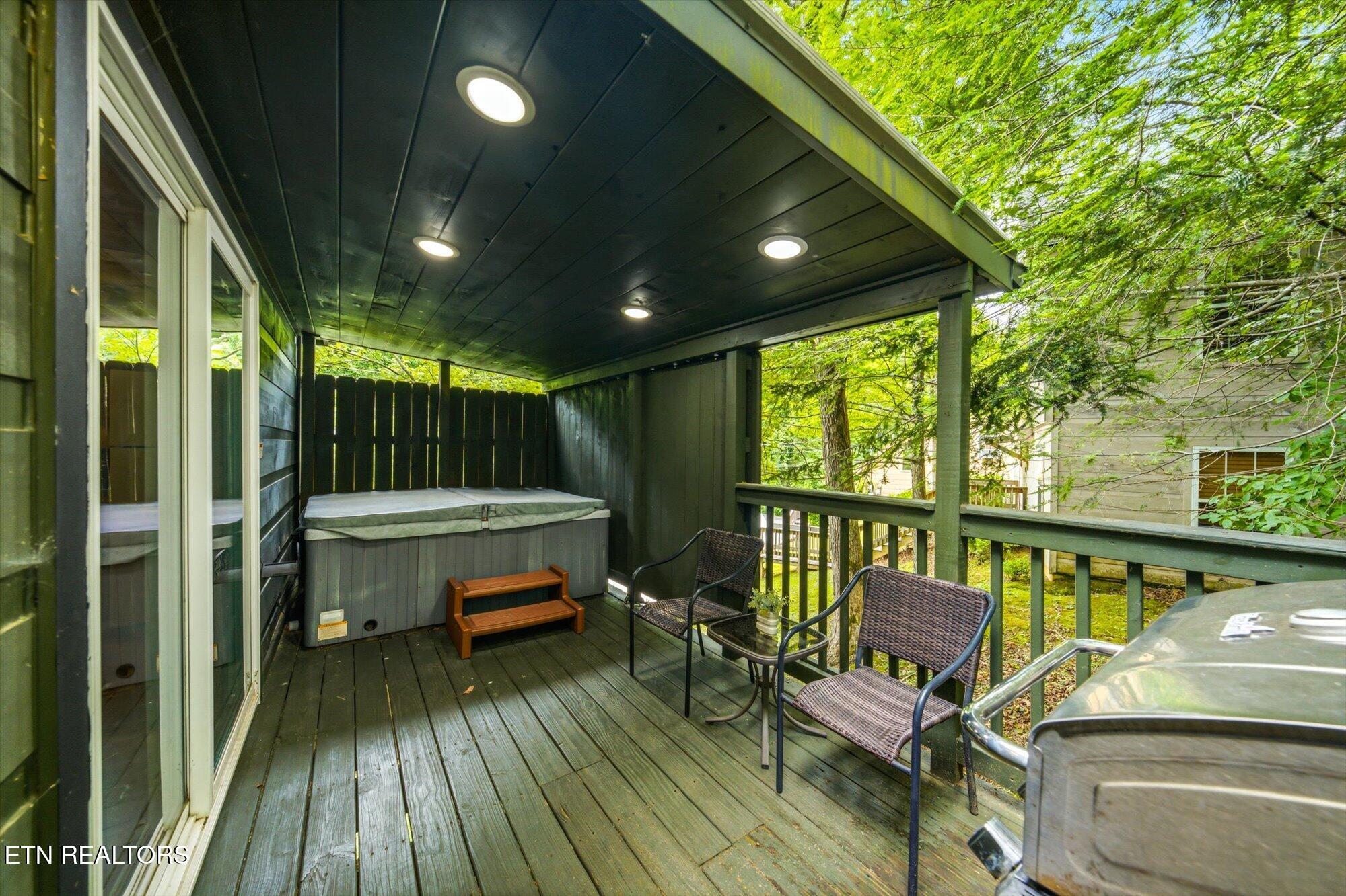 656 Morning Mist Way Gatlinburg TN 37738