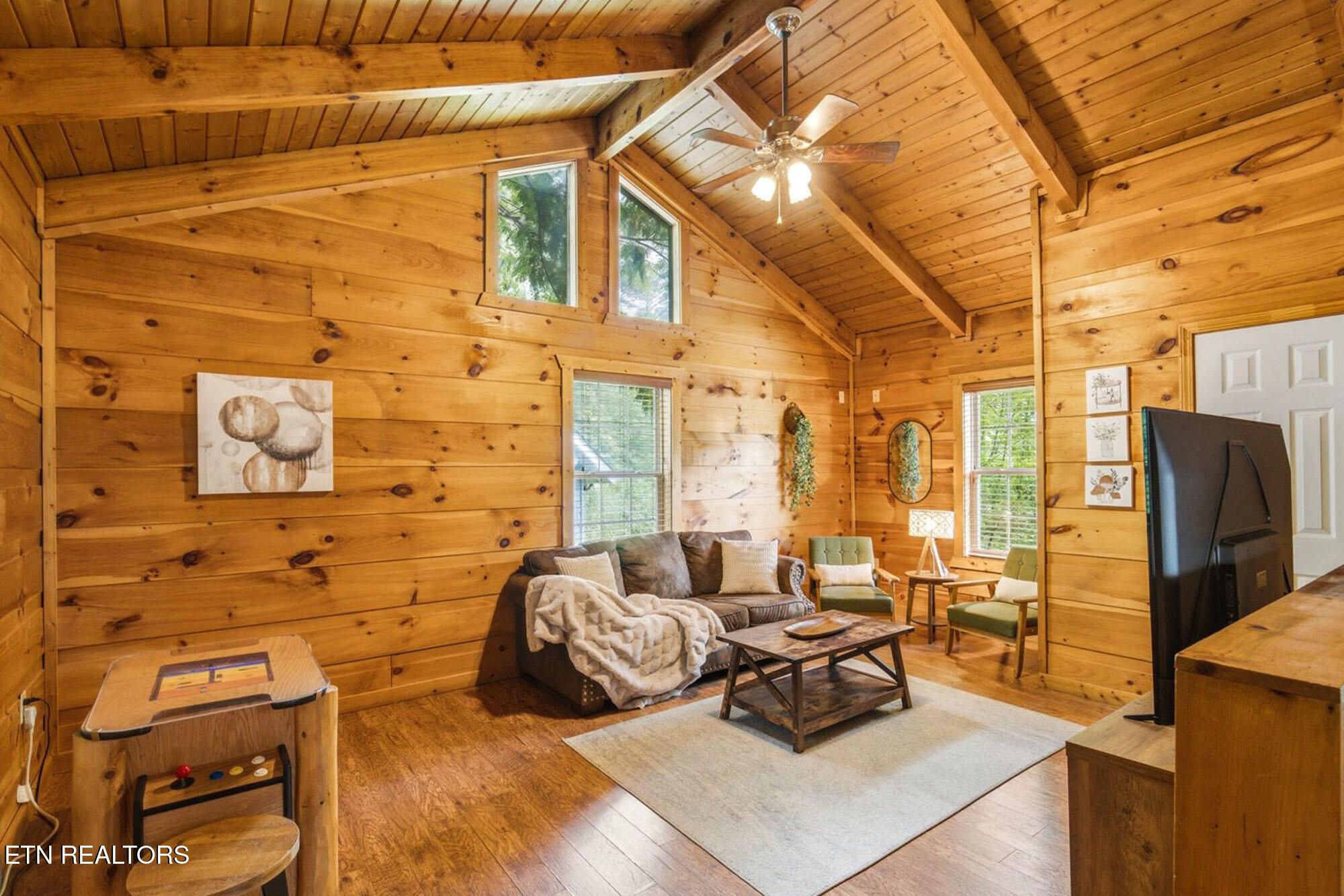 656 Morning Mist Way Gatlinburg TN 37738