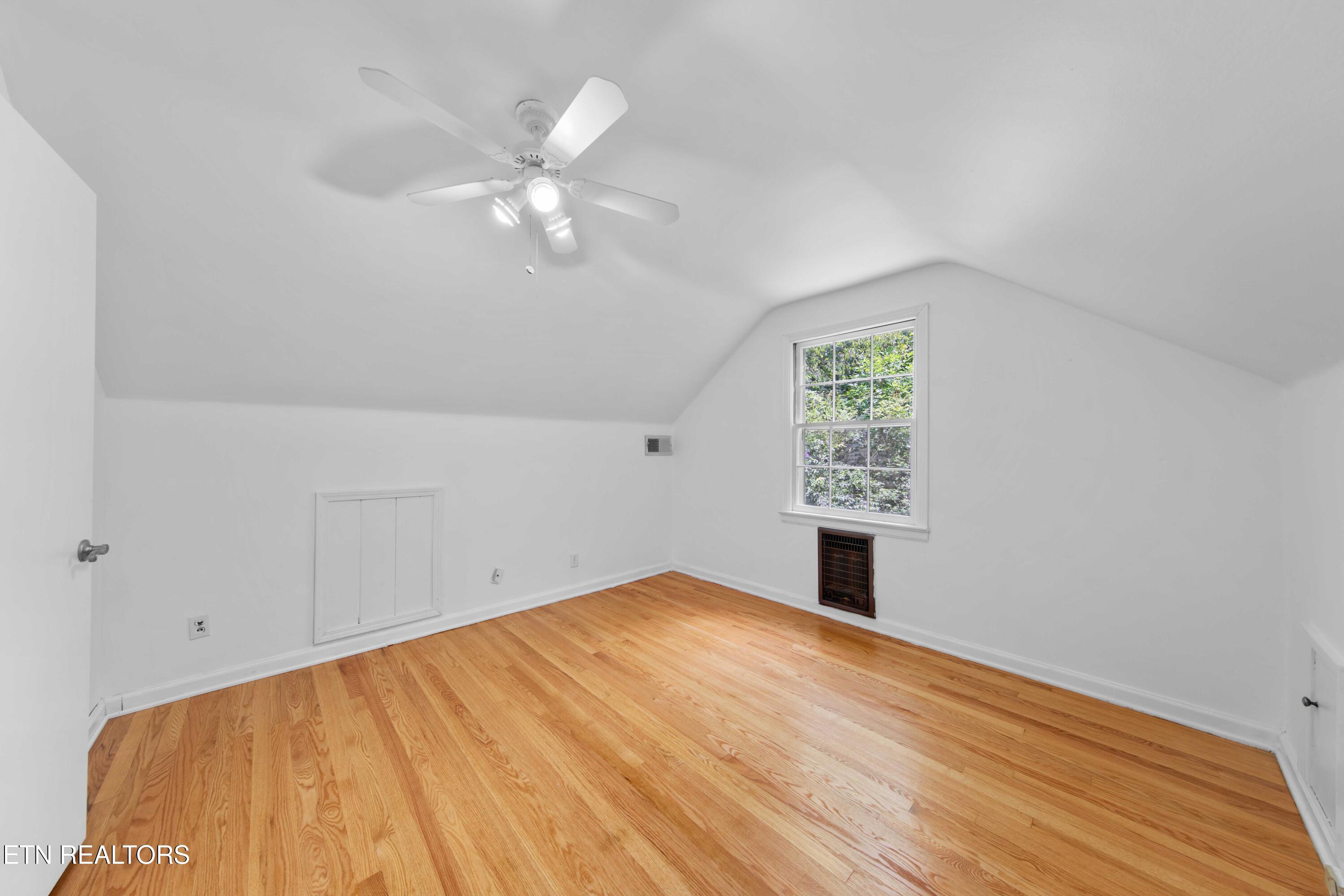 4300 Fulton Drive Knoxville TN 37918