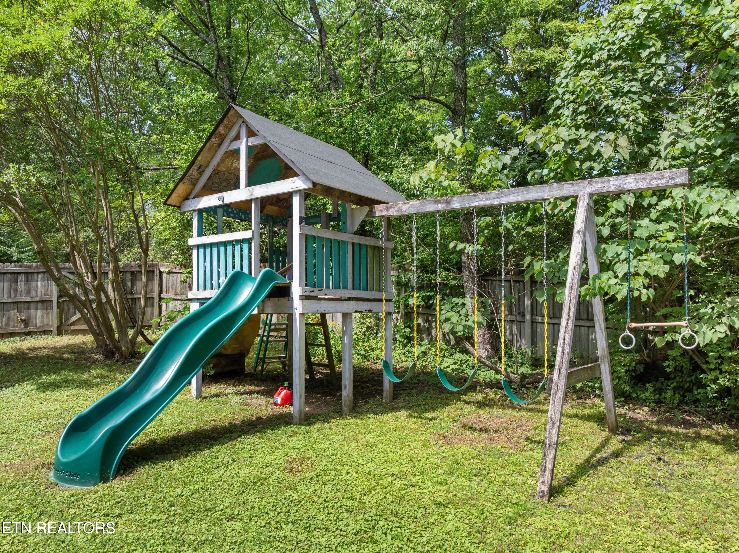 4300 Fulton Drive Knoxville TN 37918
