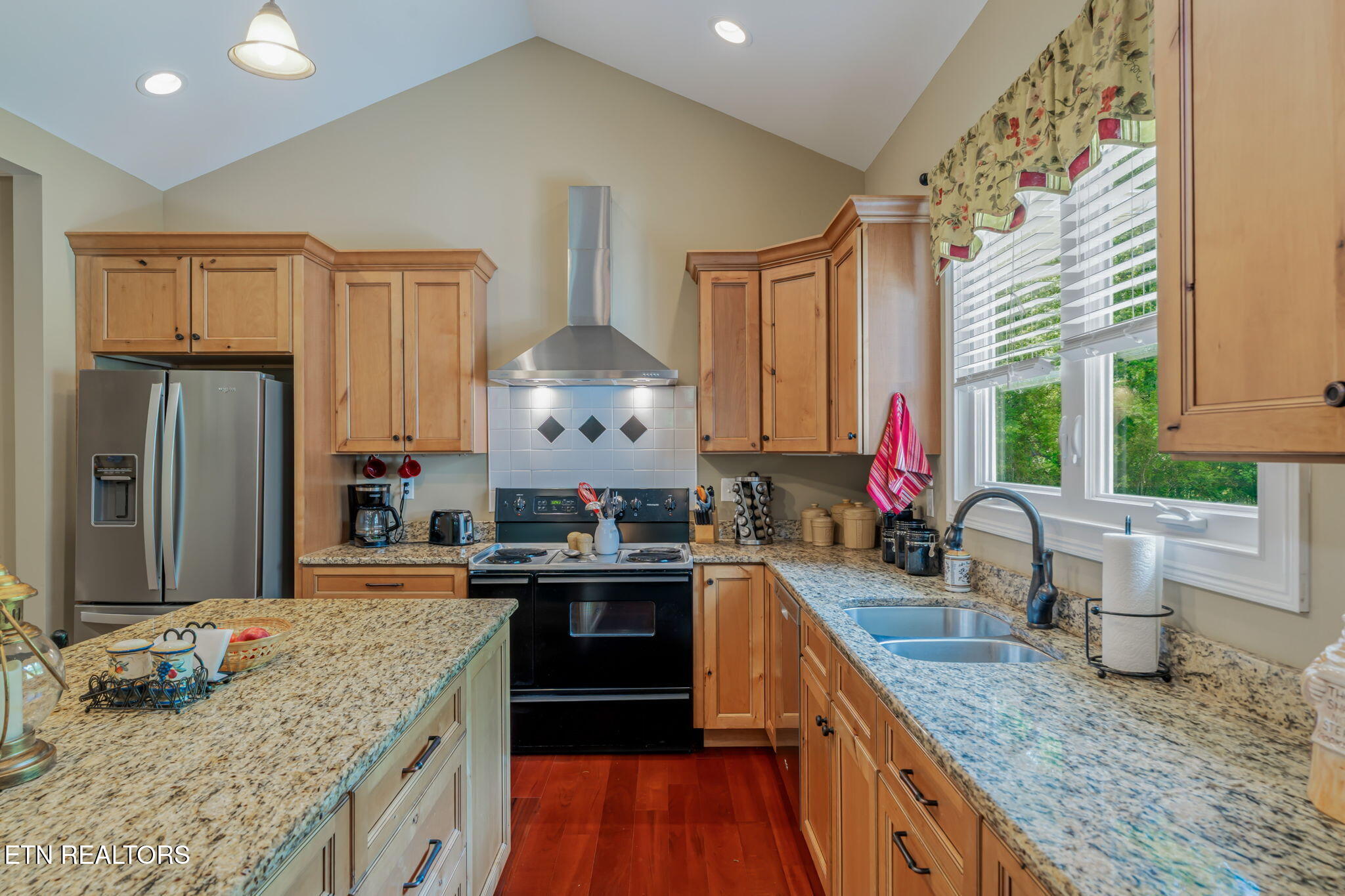 141 Cumberland Road Oliver Springs TN 37840