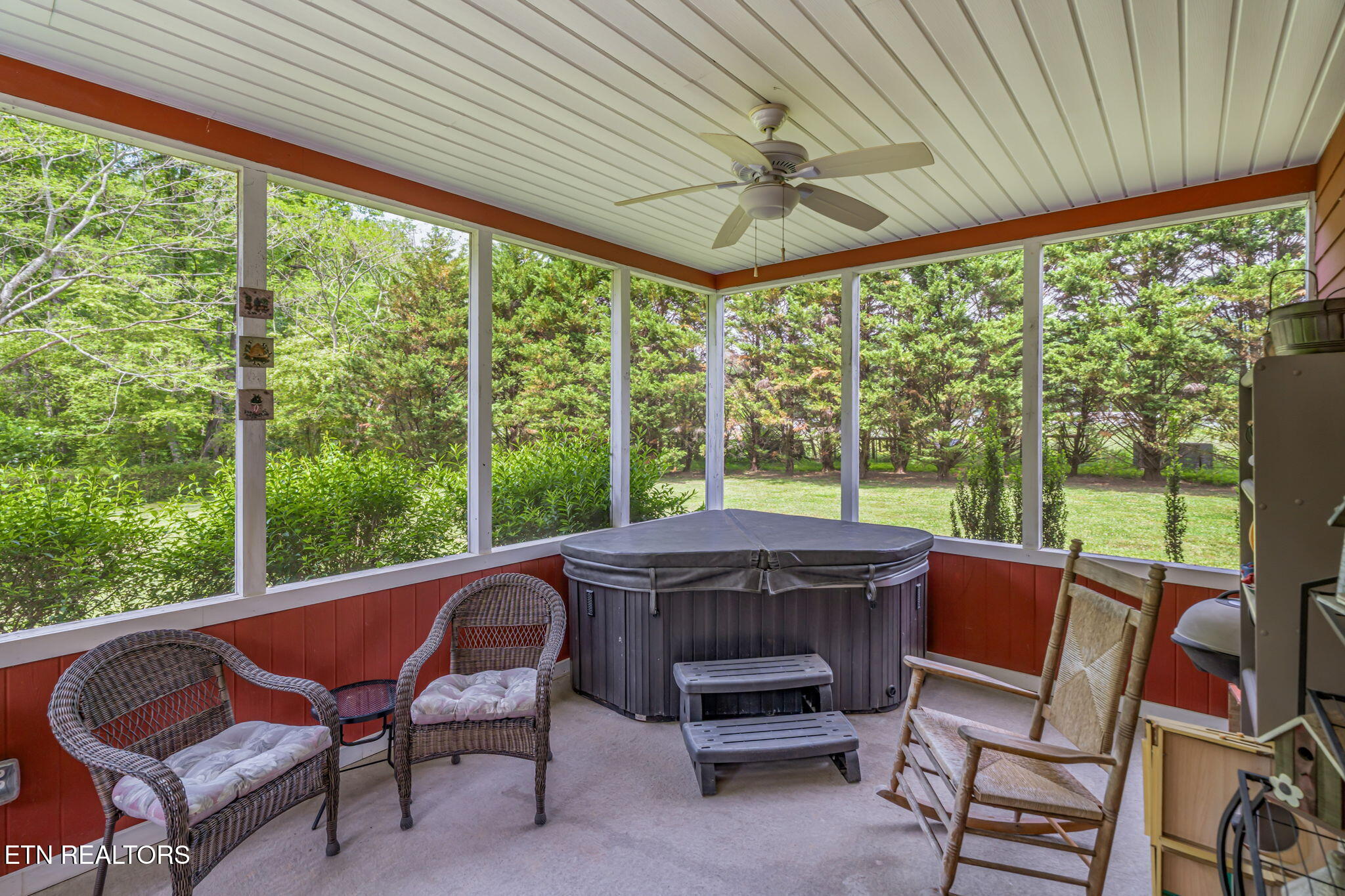 141 Cumberland Road Oliver Springs TN 37840