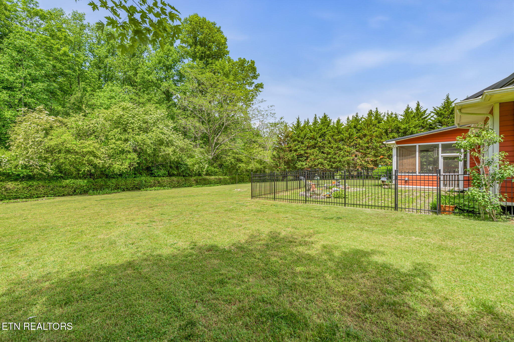 141 Cumberland Road Oliver Springs TN 37840