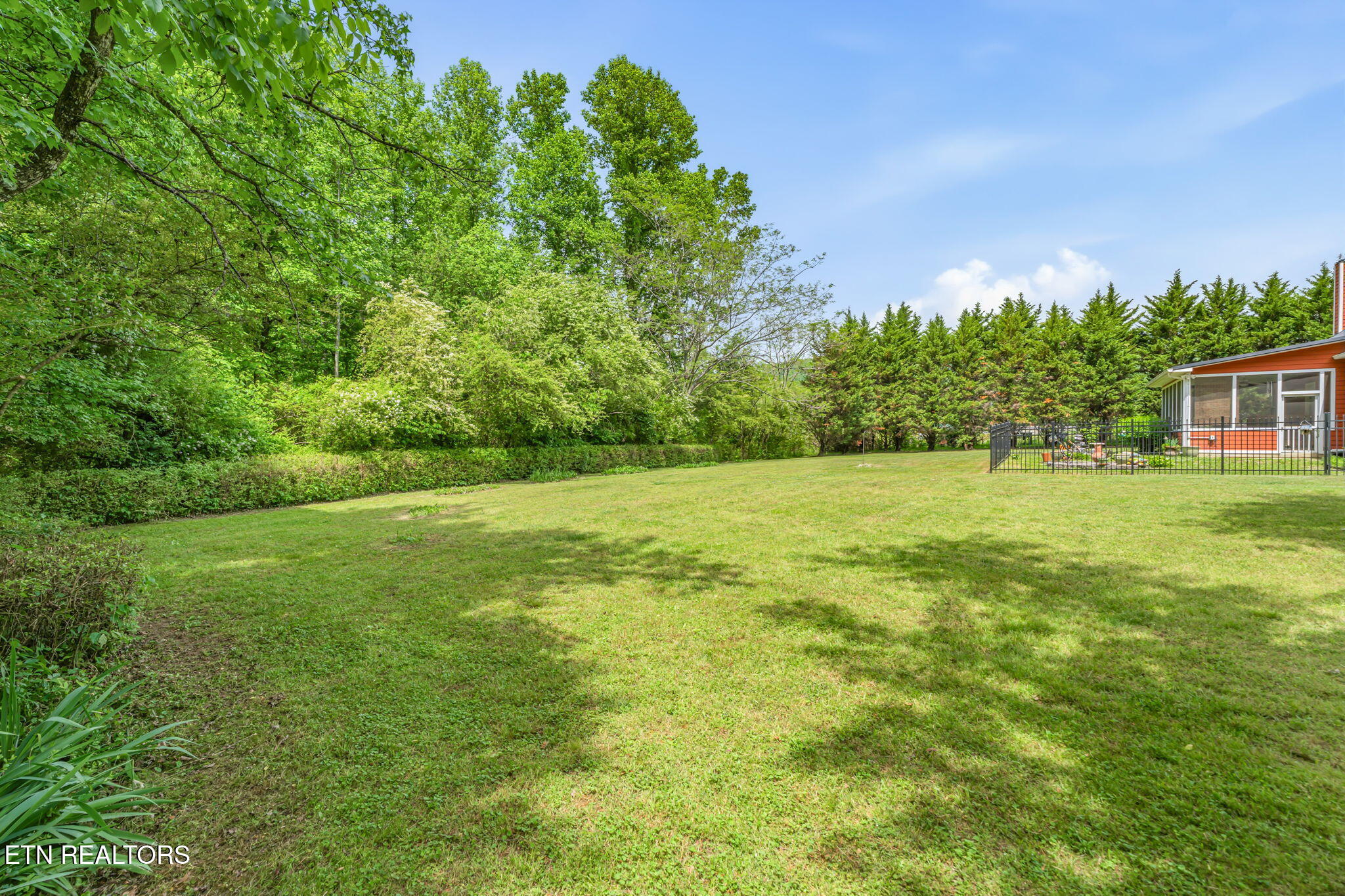 141 Cumberland Road Oliver Springs TN 37840