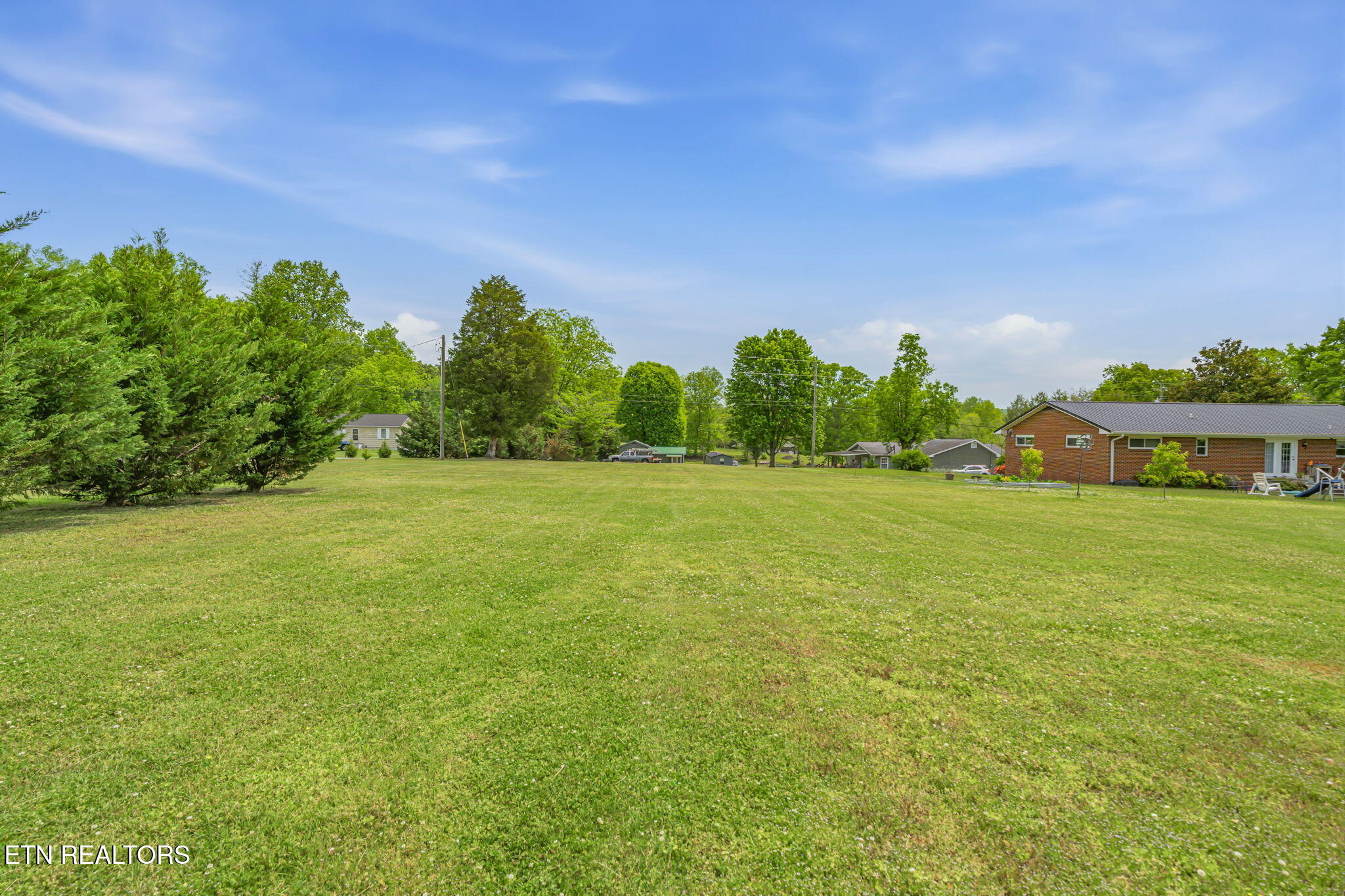 141 Cumberland Road Oliver Springs TN 37840