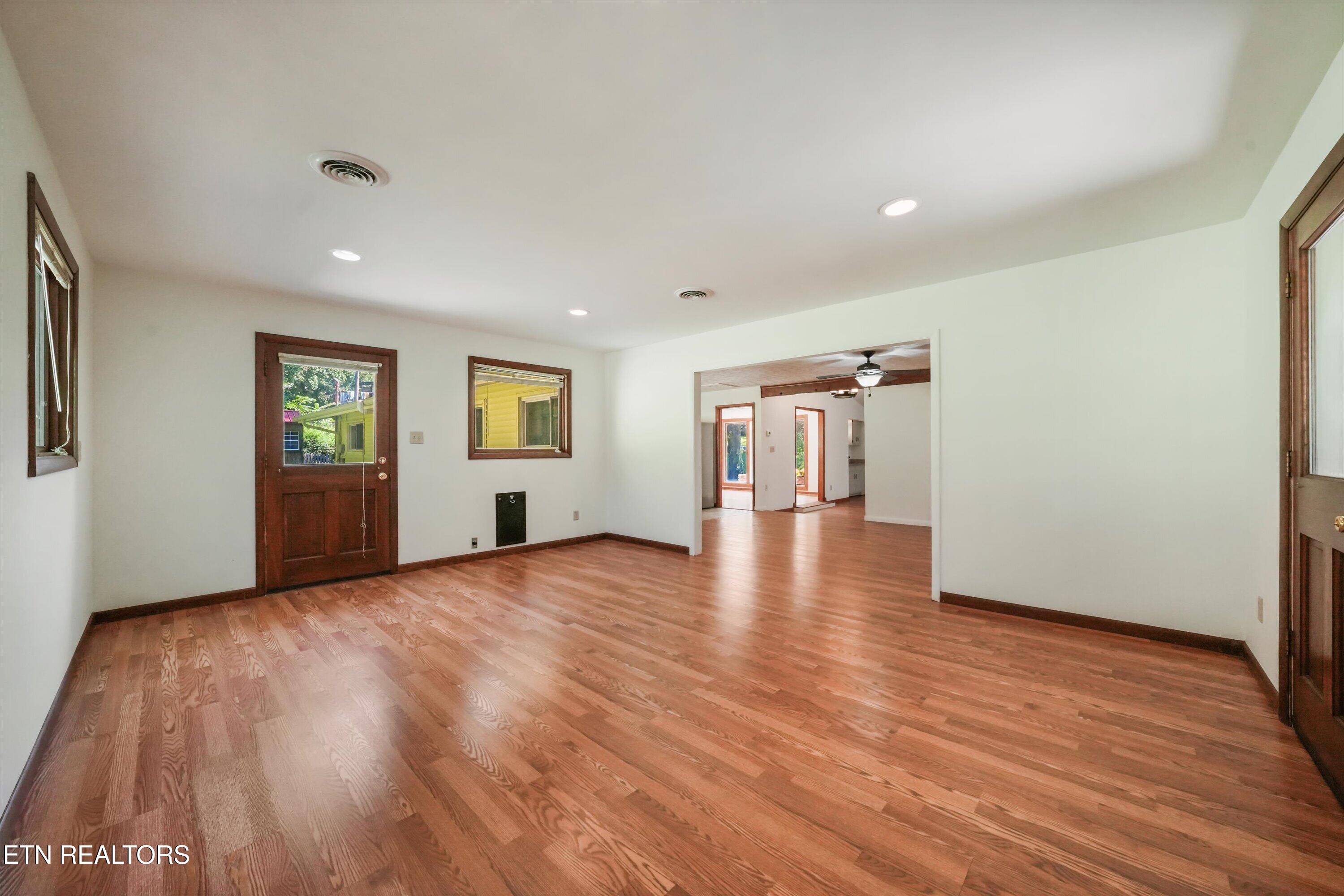 5617 Briercliff Road Knoxville TN 37918