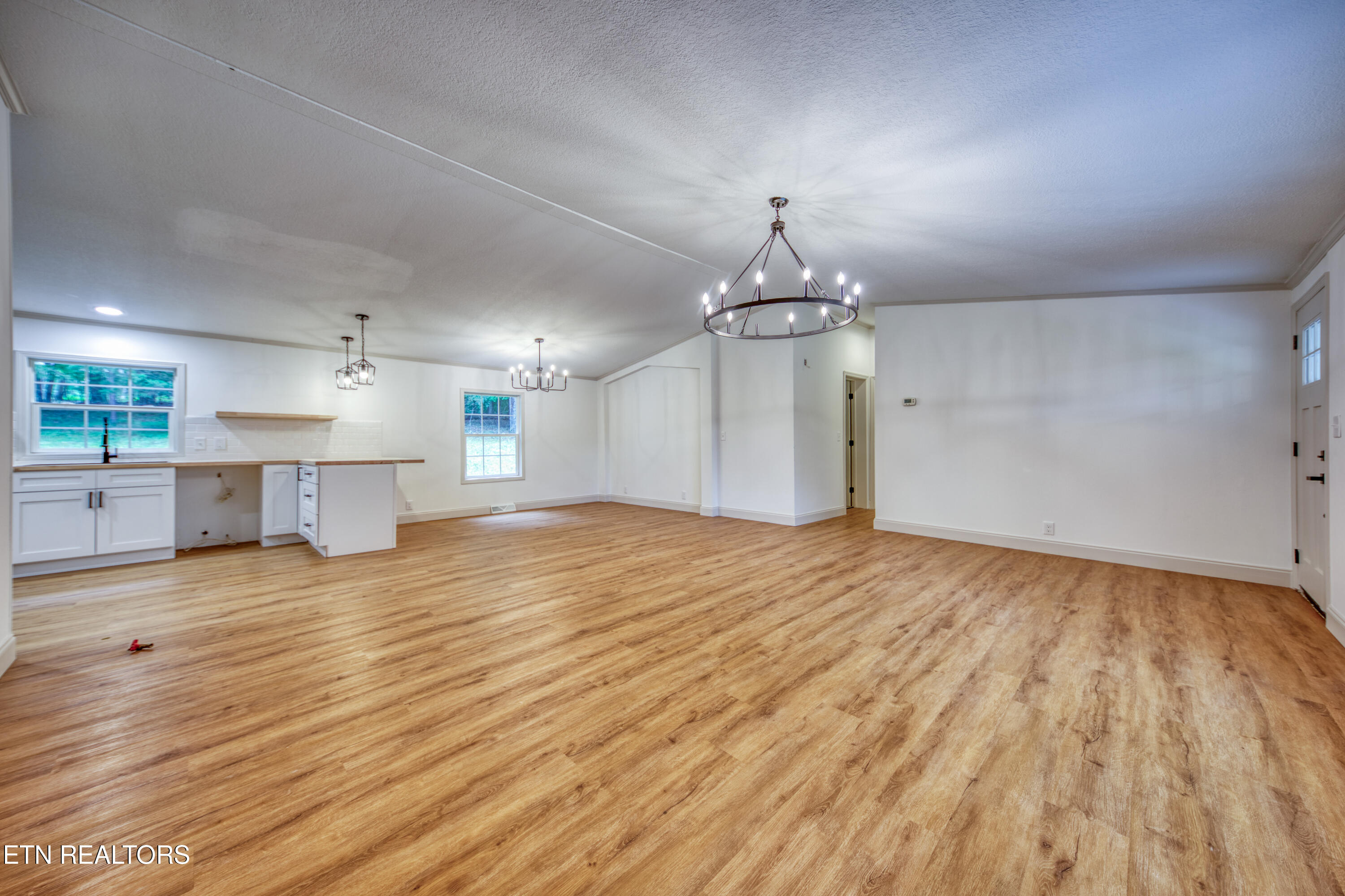131 Collier Drive Kingston TN 37763