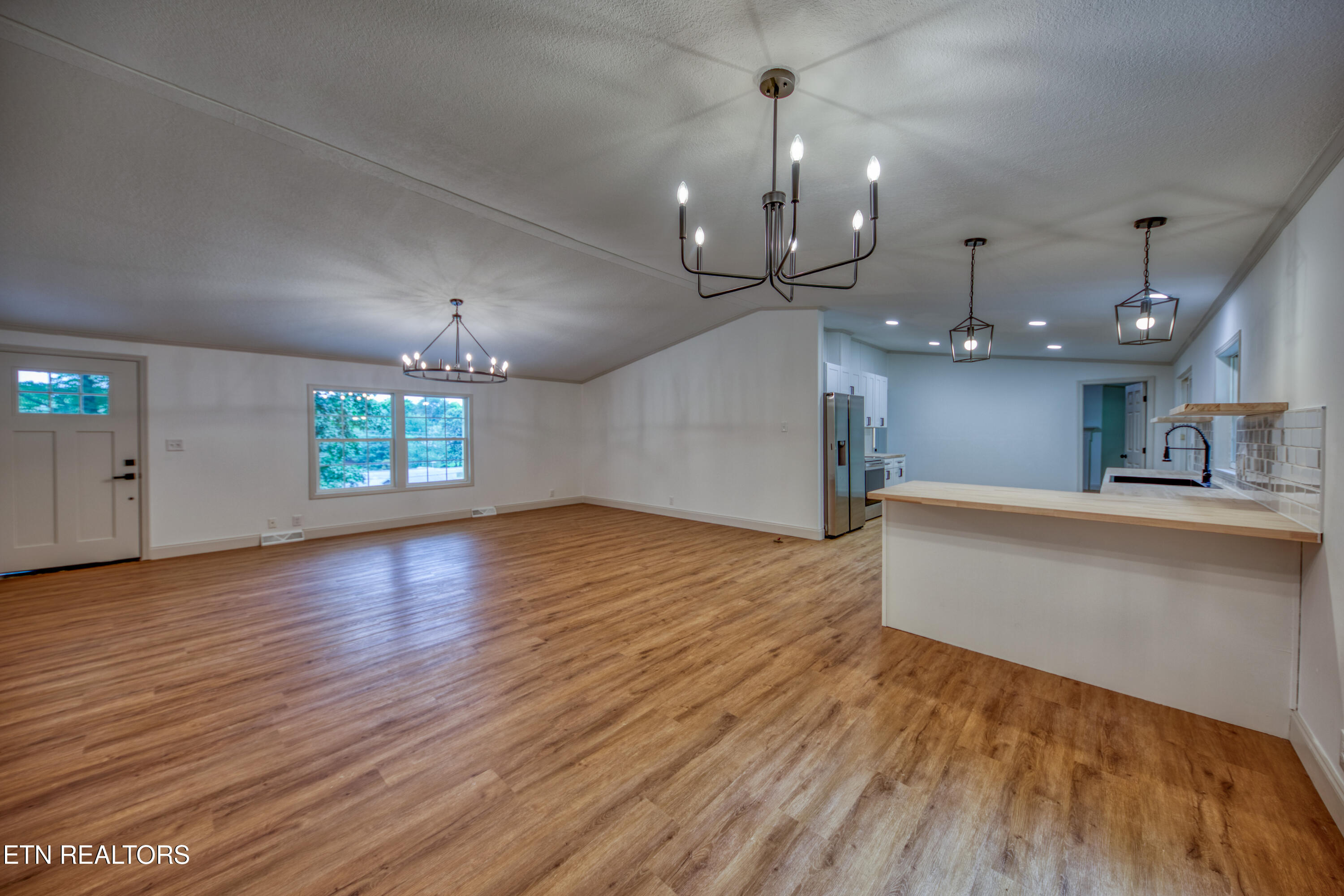 131 Collier Drive Kingston TN 37763
