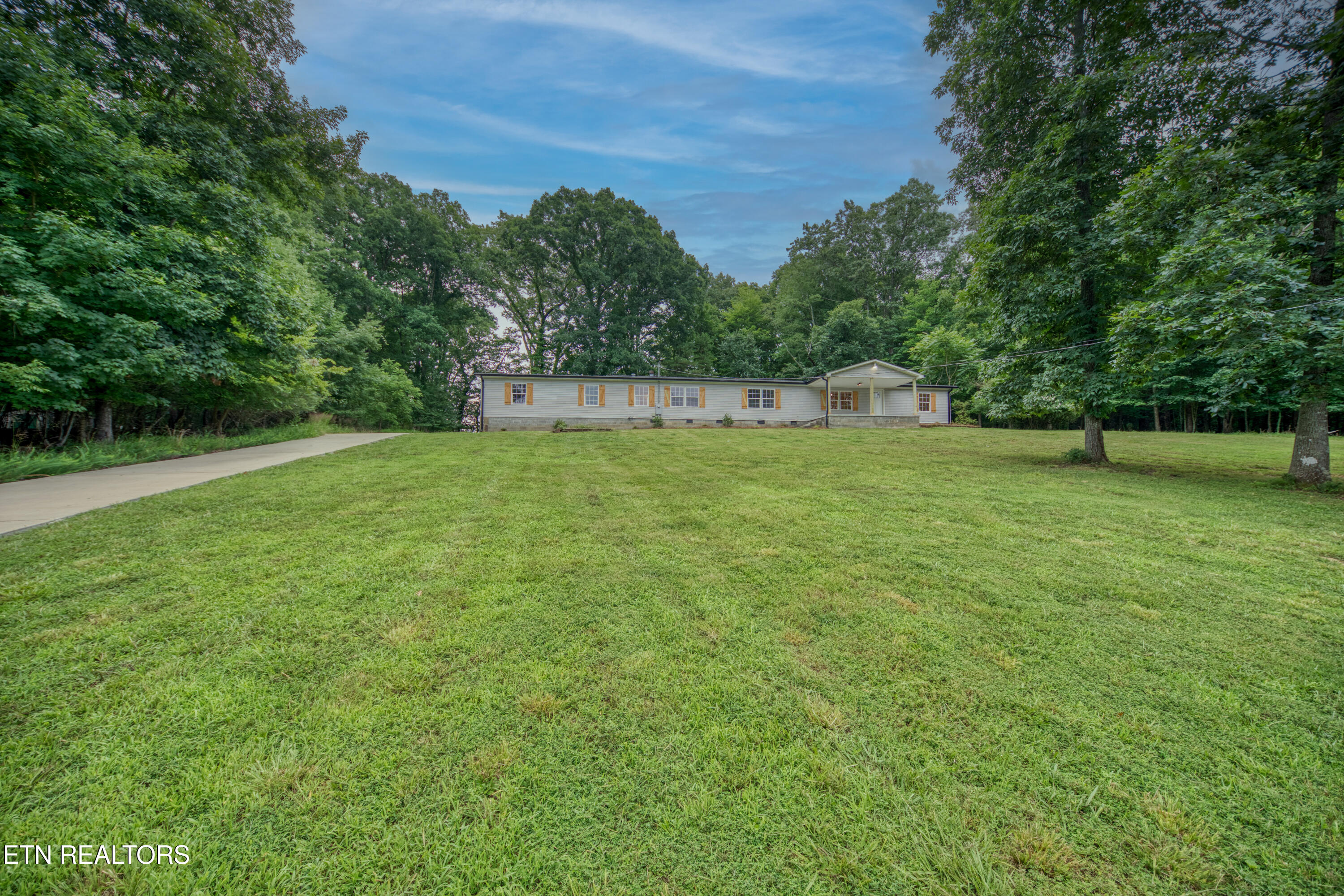 131 Collier Drive Kingston TN 37763