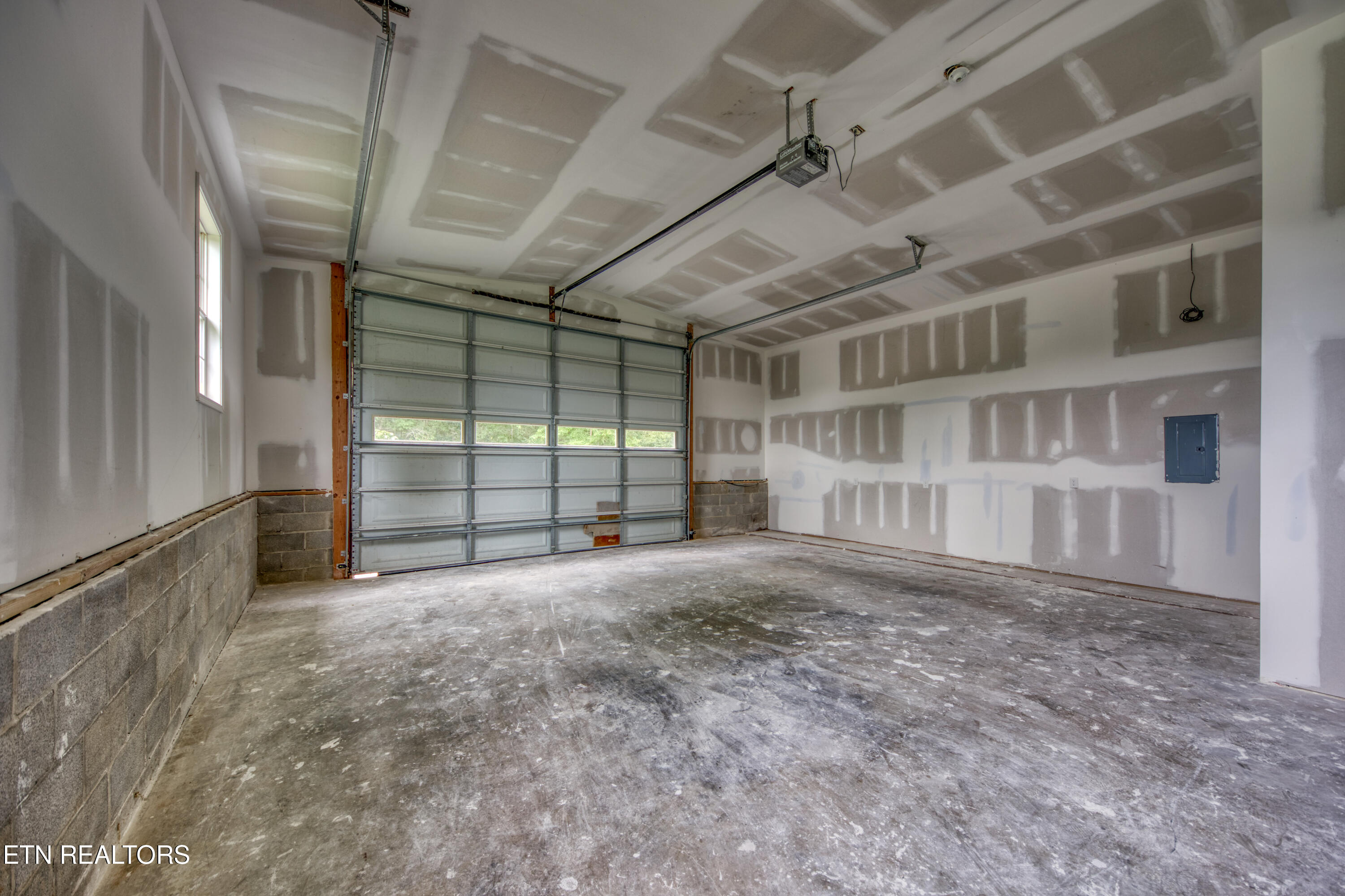 131 Collier Drive Kingston TN 37763