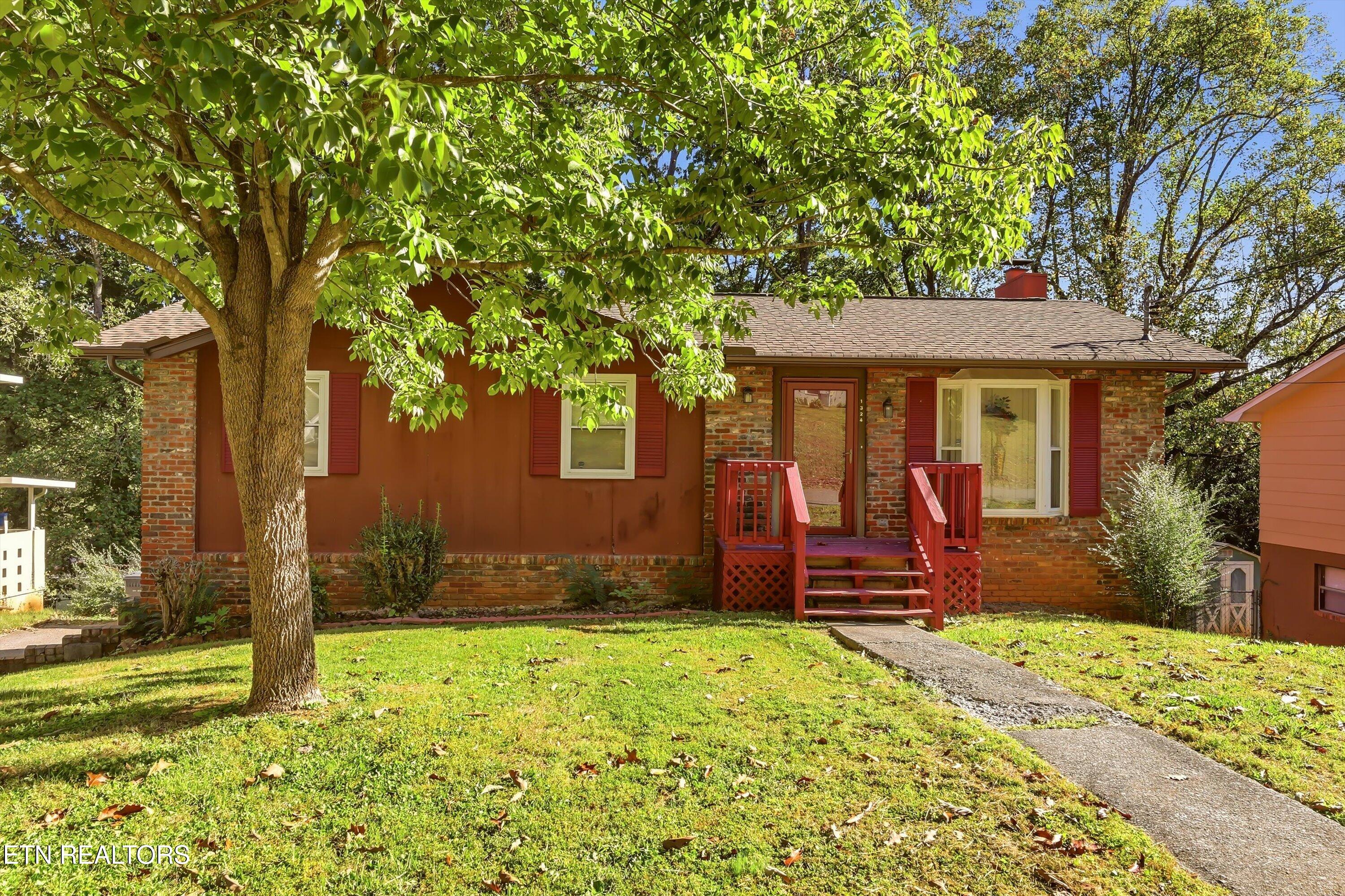 1324 Iroquois Street Knoxville TN 37915