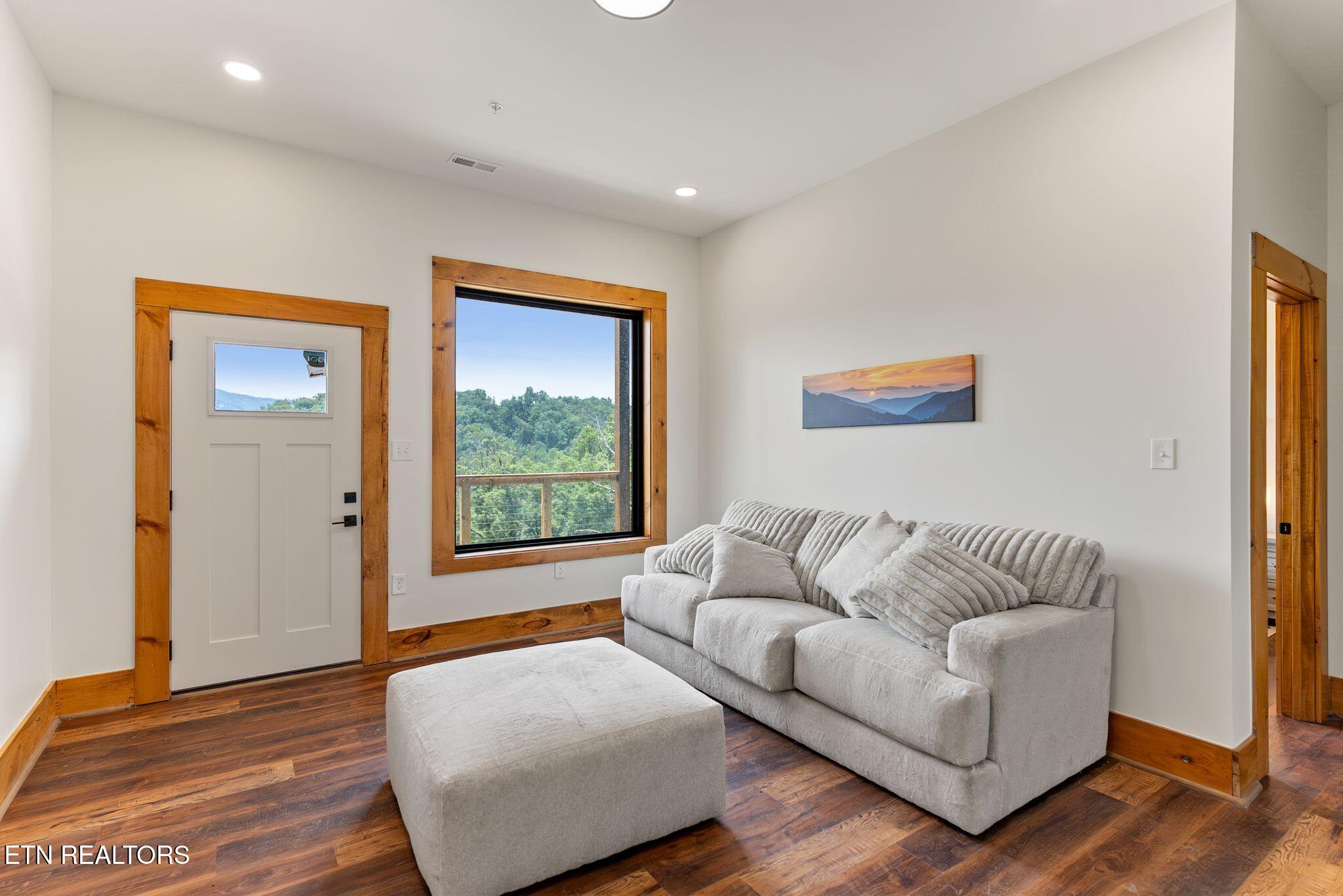 1940 Spurling Road Sevierville TN 37862
