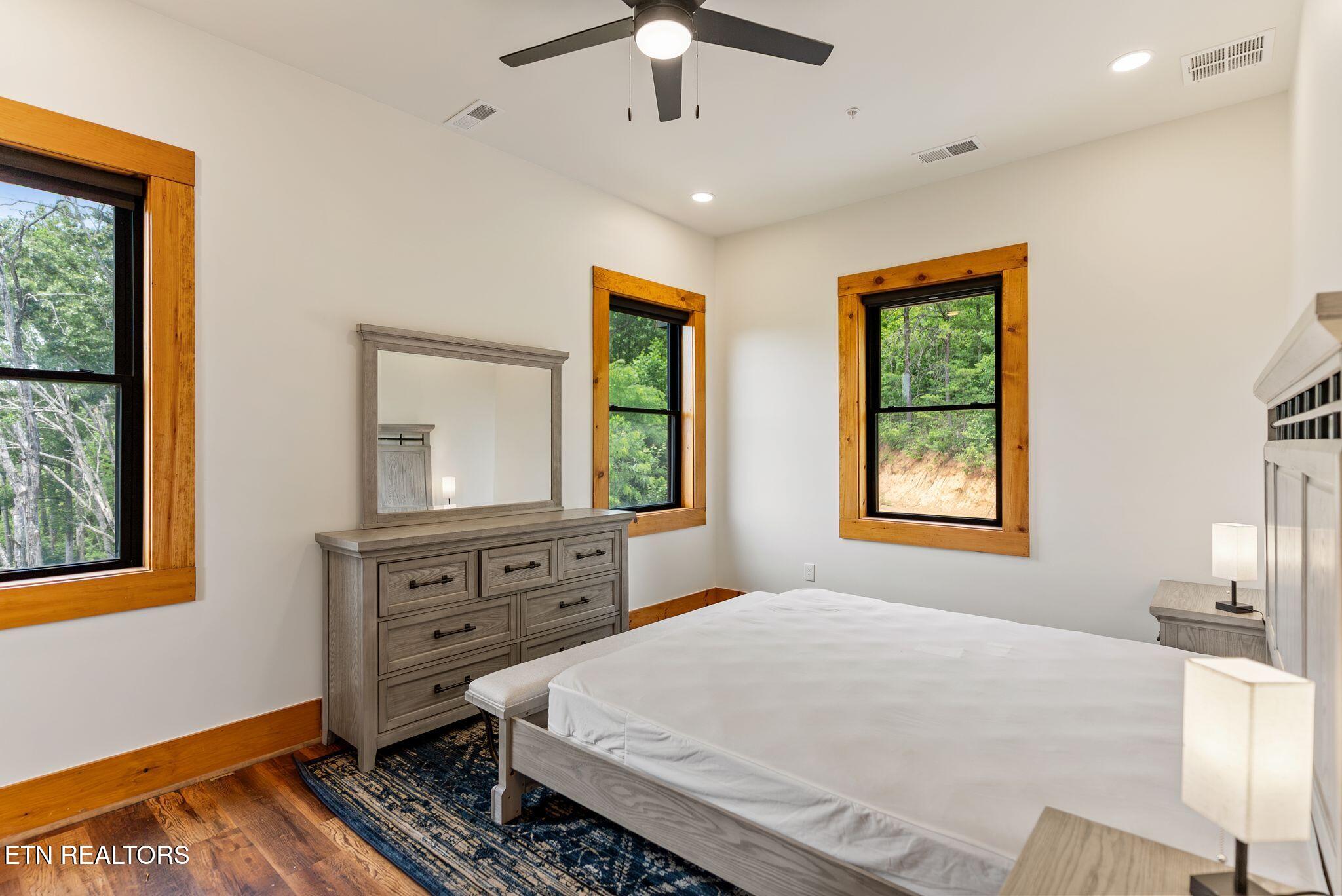1940 Spurling Road Sevierville TN 37862