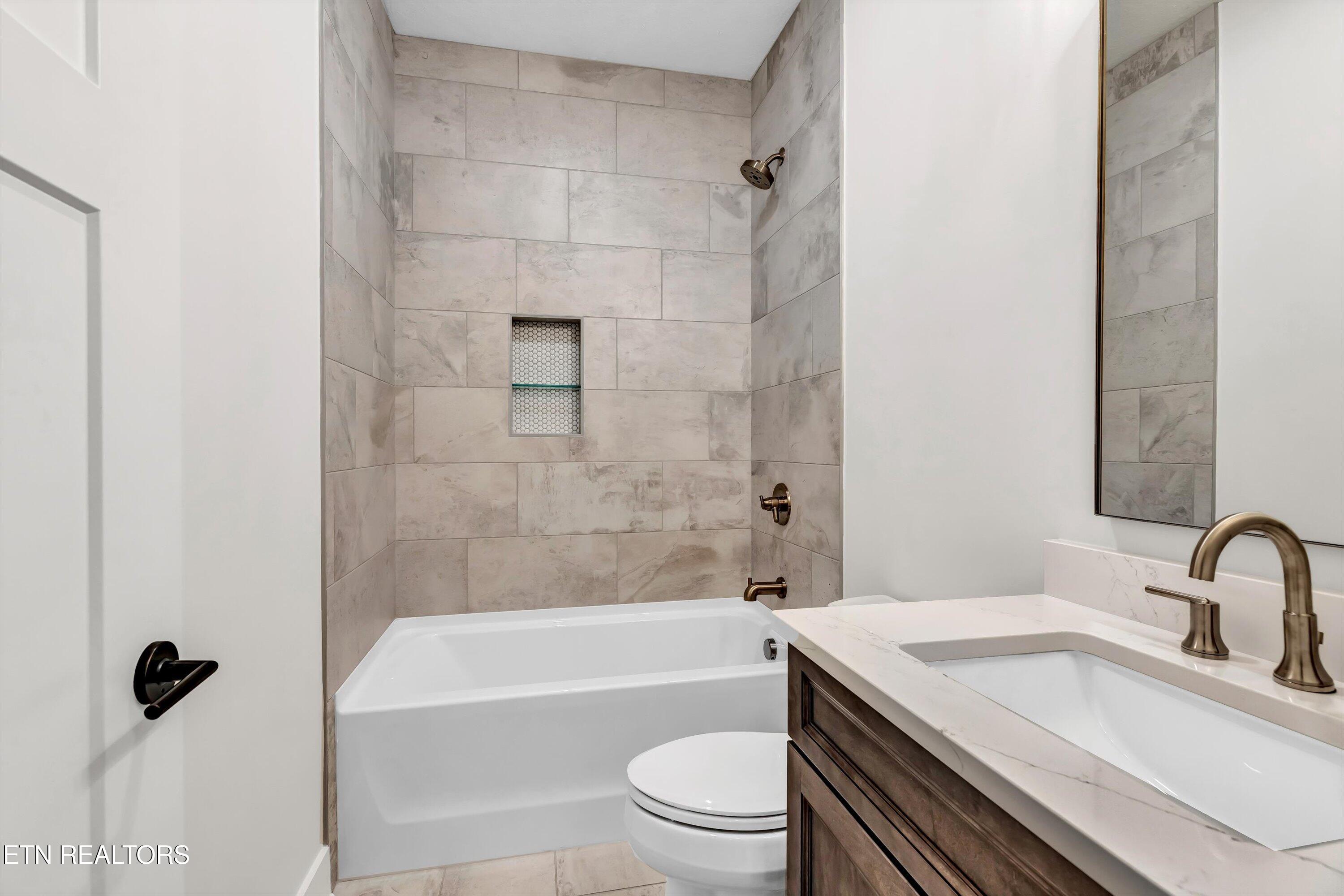 Lot 33 Northshore Town Center Knoxville TN 37922