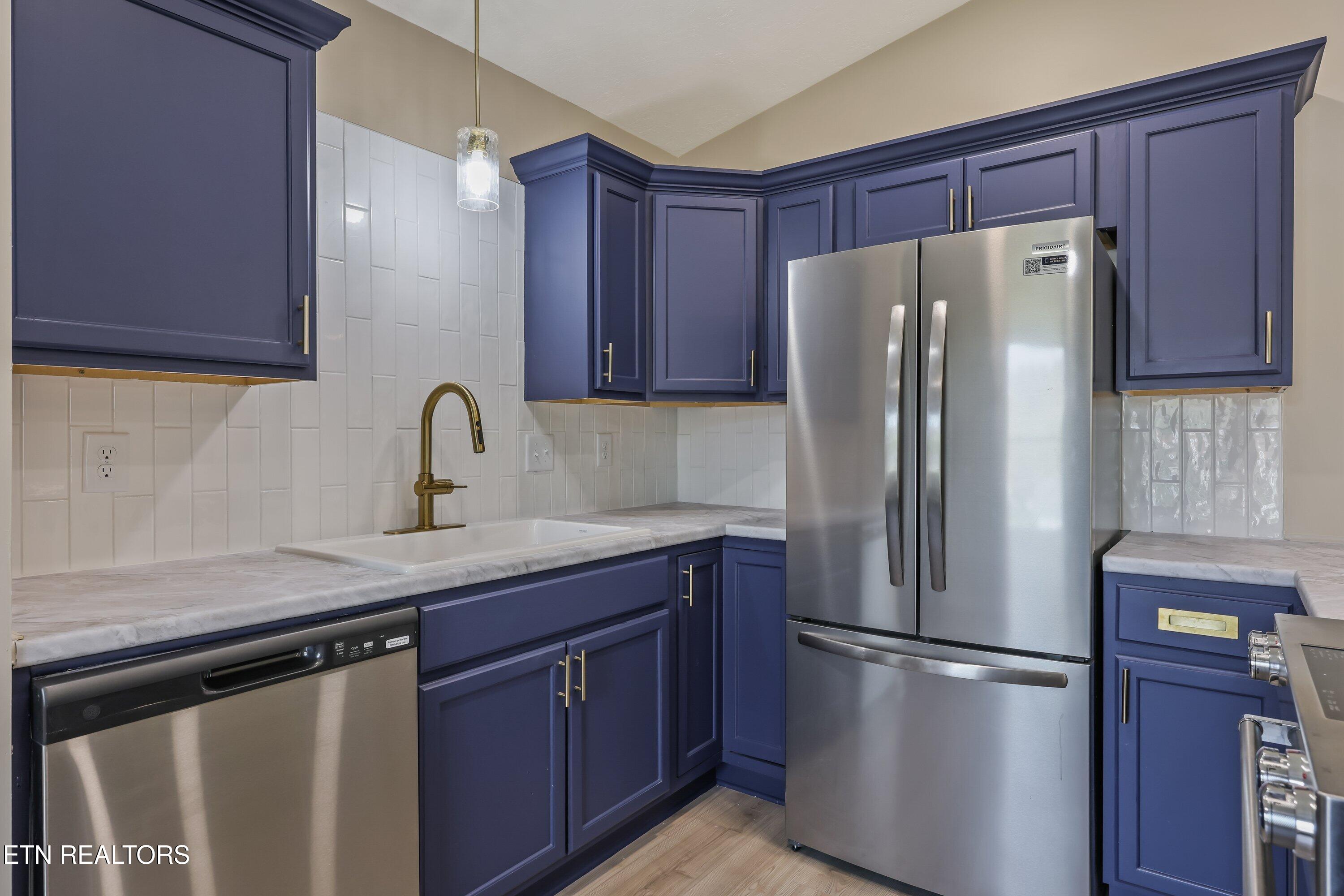 4120 Walker Boulevard Knoxville TN 37917