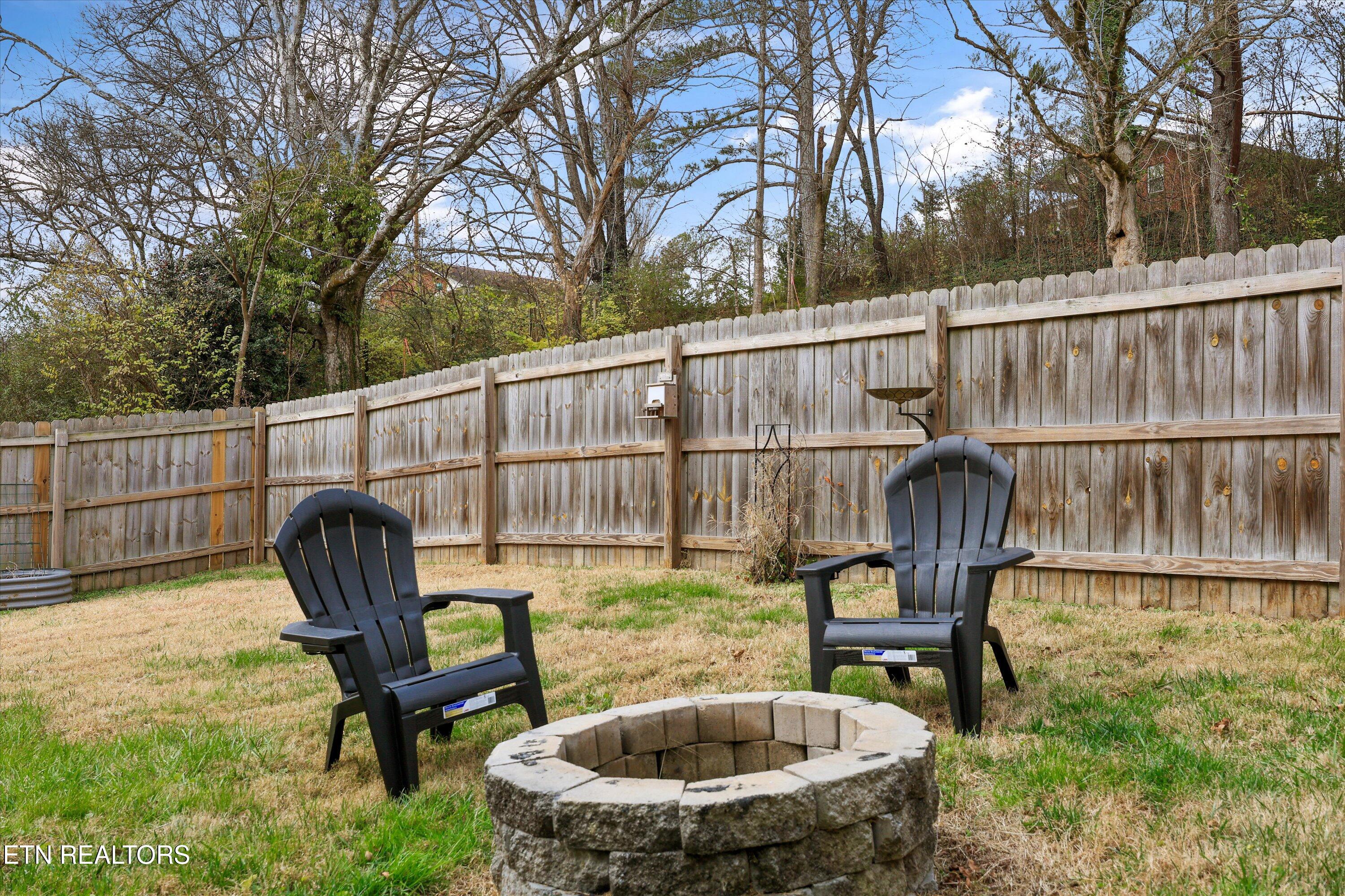 504 Park Avenue Clinton TN 37716