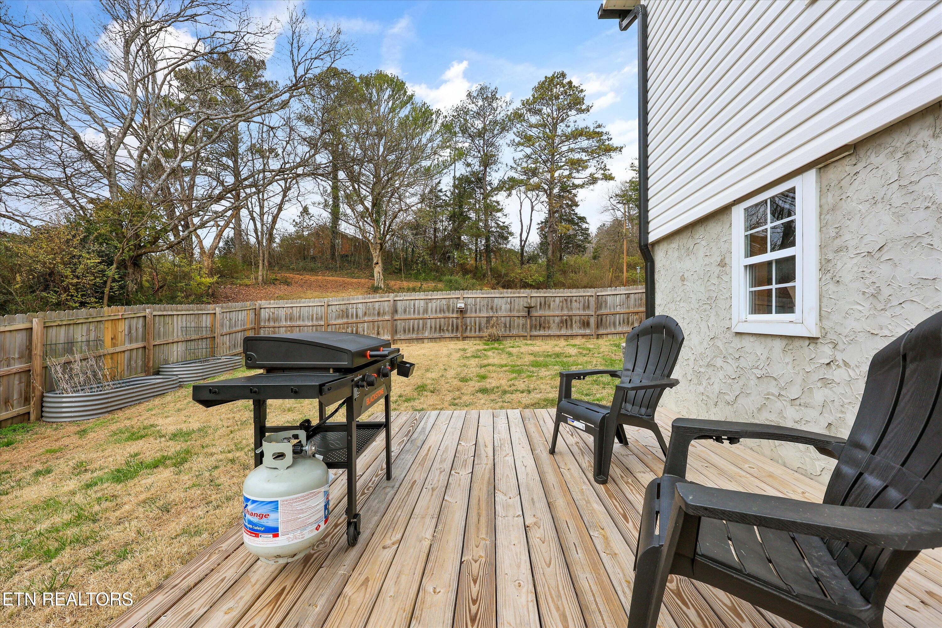 504 Park Avenue Clinton TN 37716