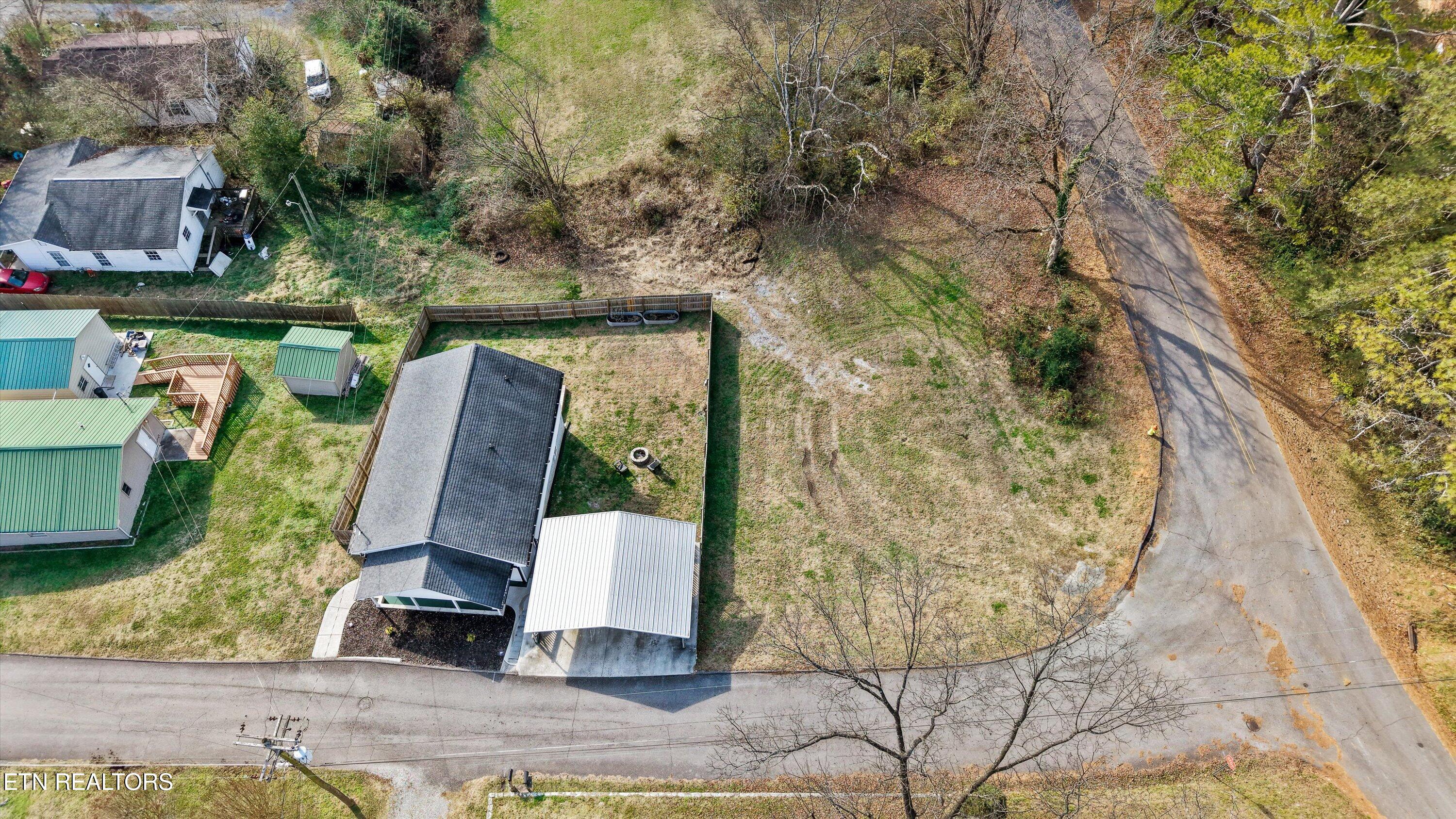 504 Park Avenue Clinton TN 37716