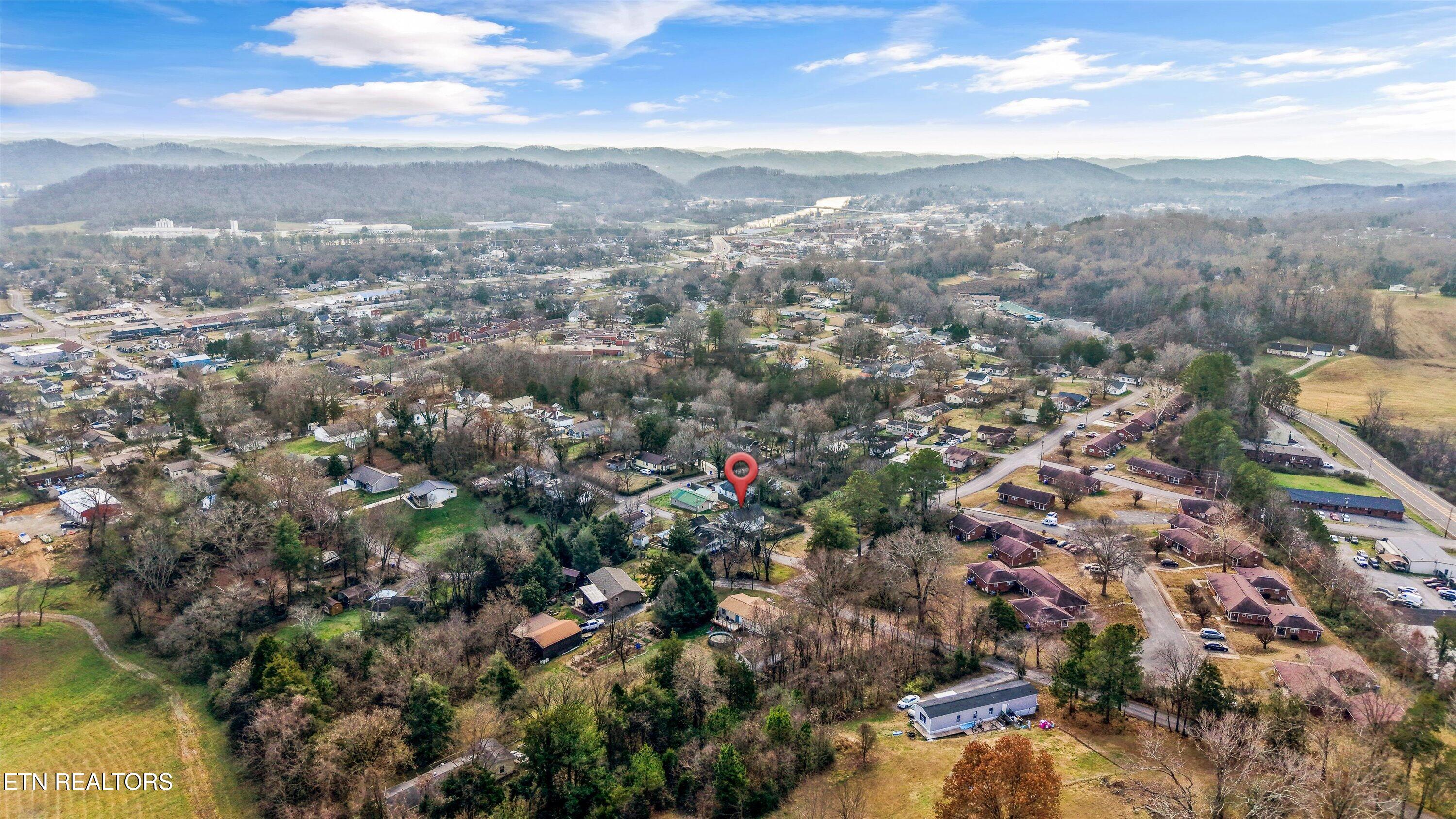 504 Park Avenue Clinton TN 37716