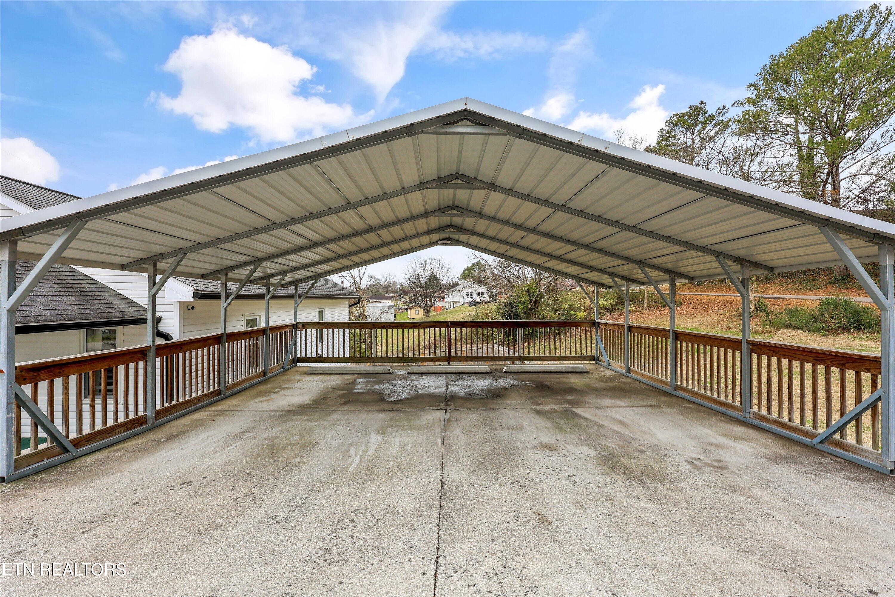 504 Park Avenue Clinton TN 37716