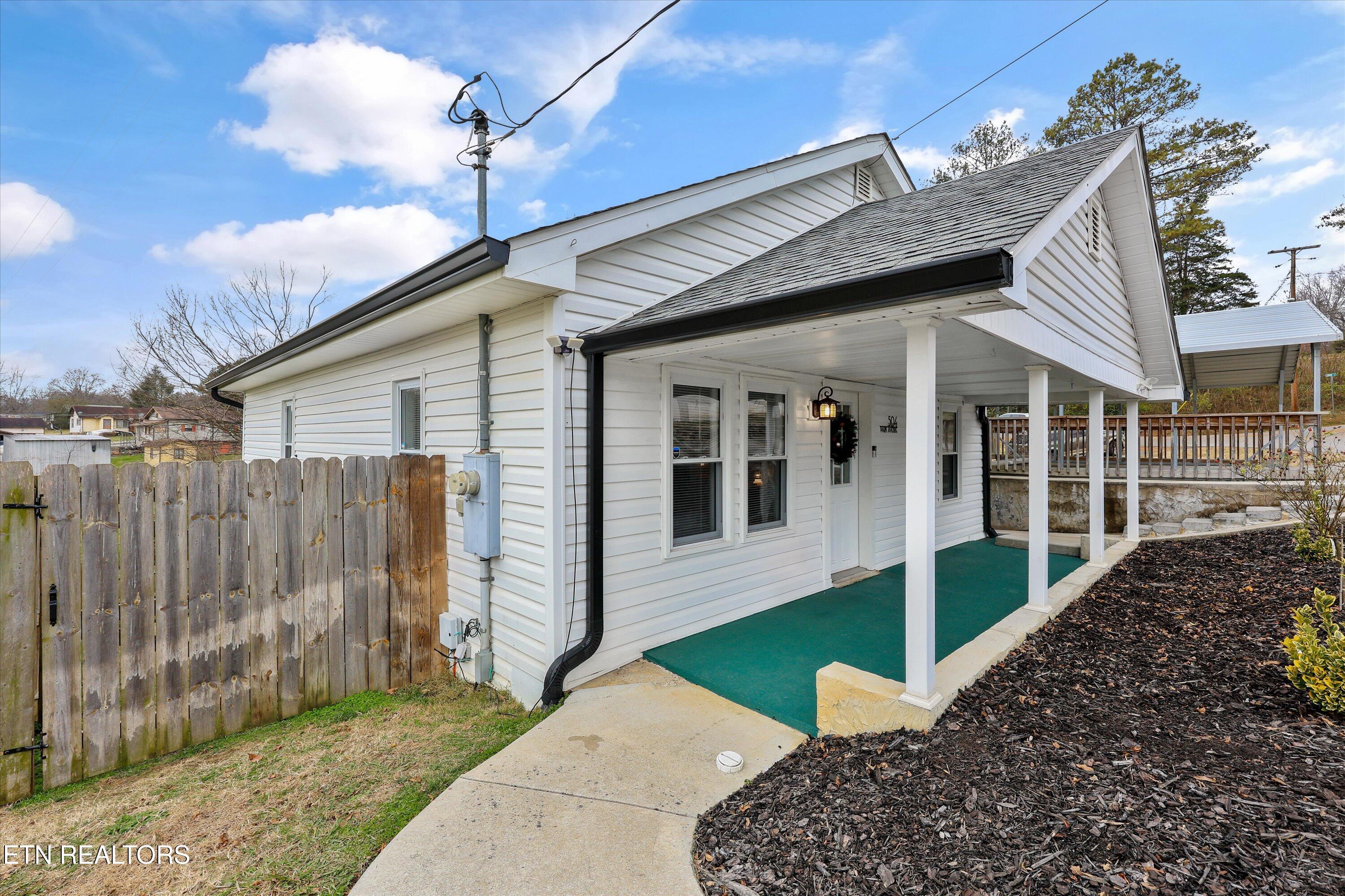 504 Park Avenue Clinton TN 37716