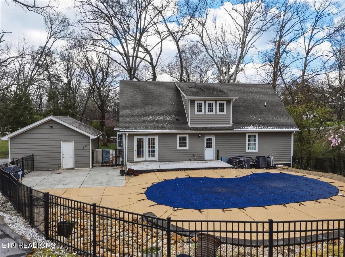 4207 Fulton Drive Knoxville TN 37918