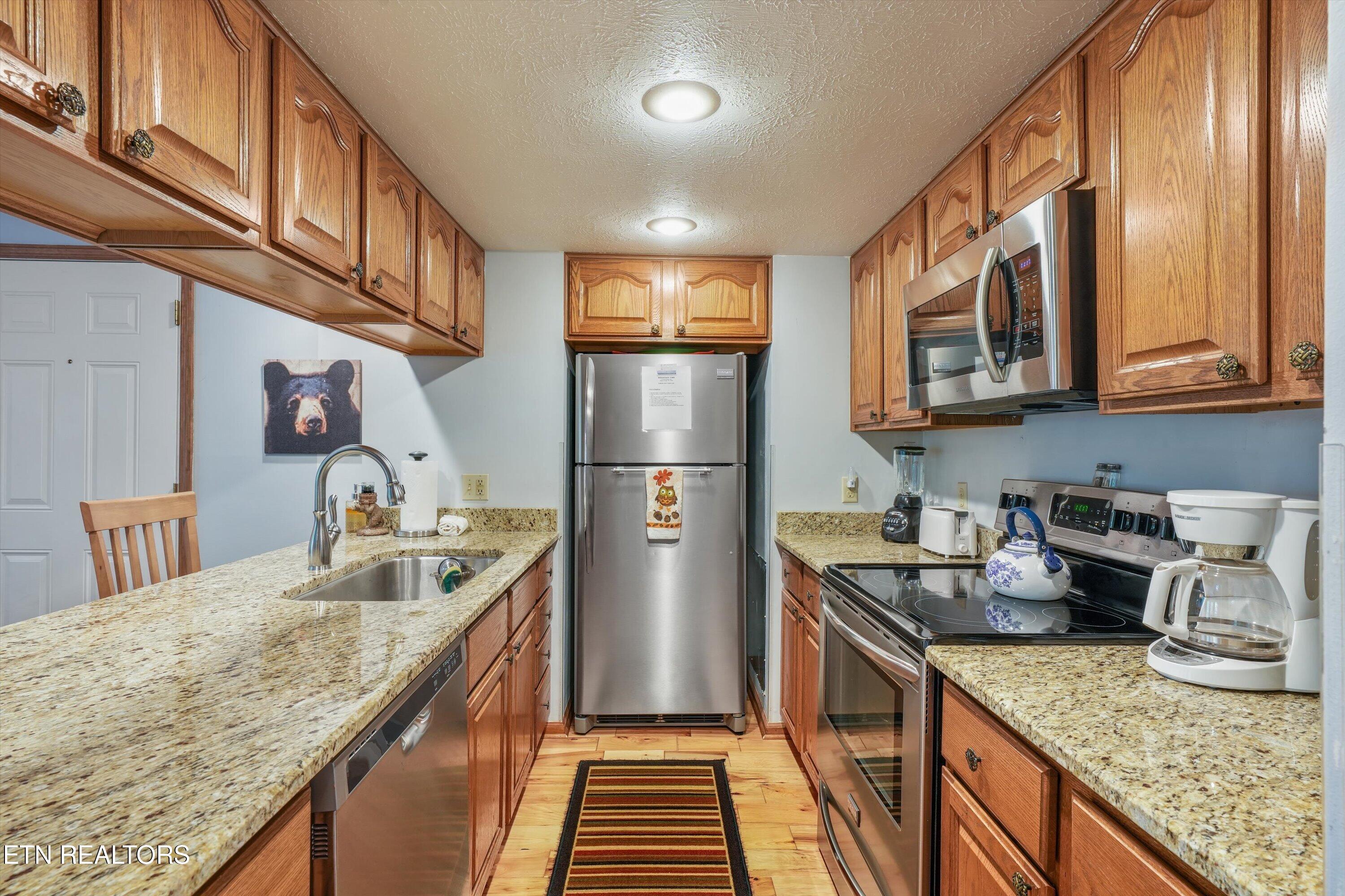 333 Woodridge Way Pigeon Forge TN 37863