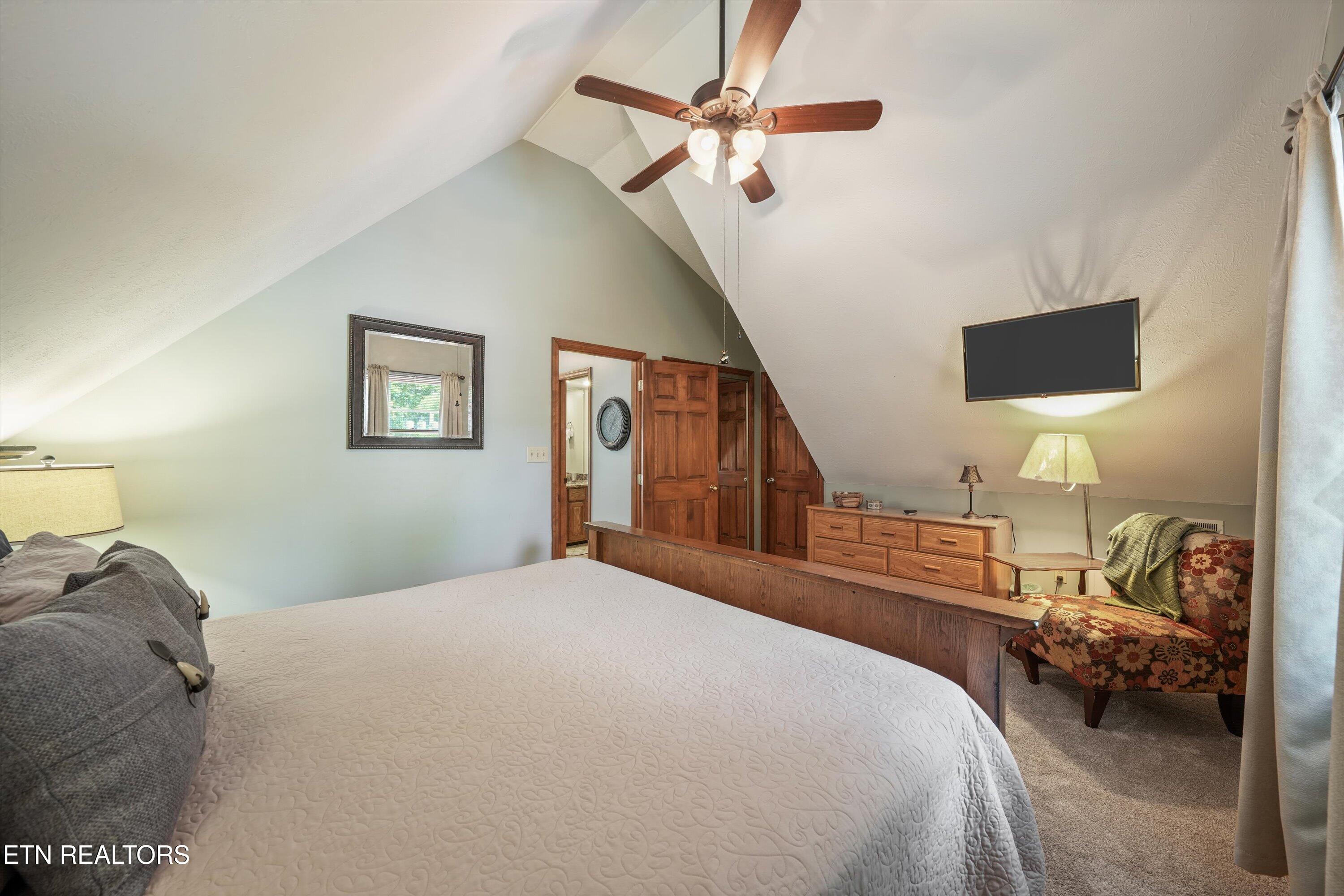 333 Woodridge Way Pigeon Forge TN 37863