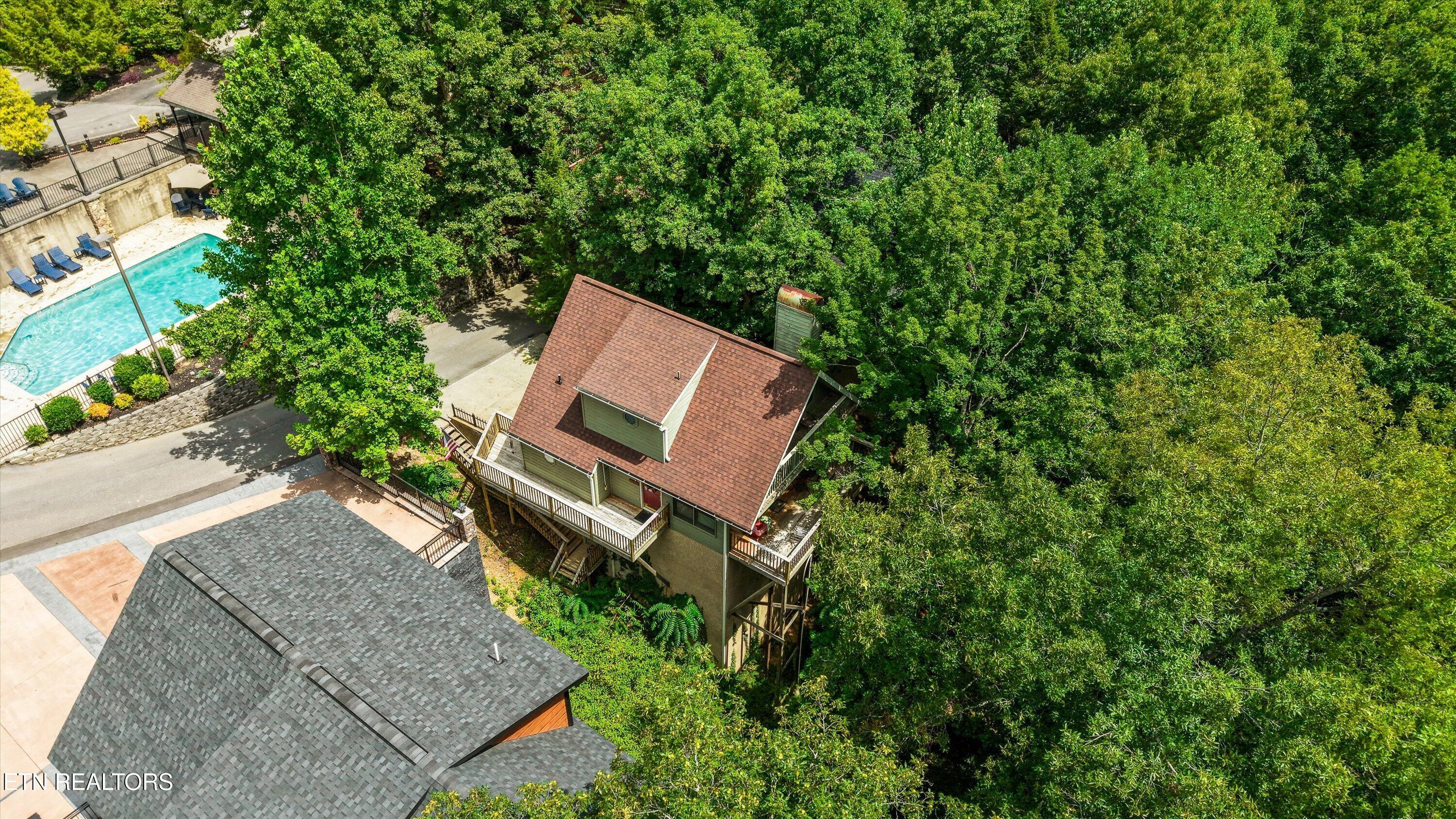 333 Woodridge Way Pigeon Forge TN 37863