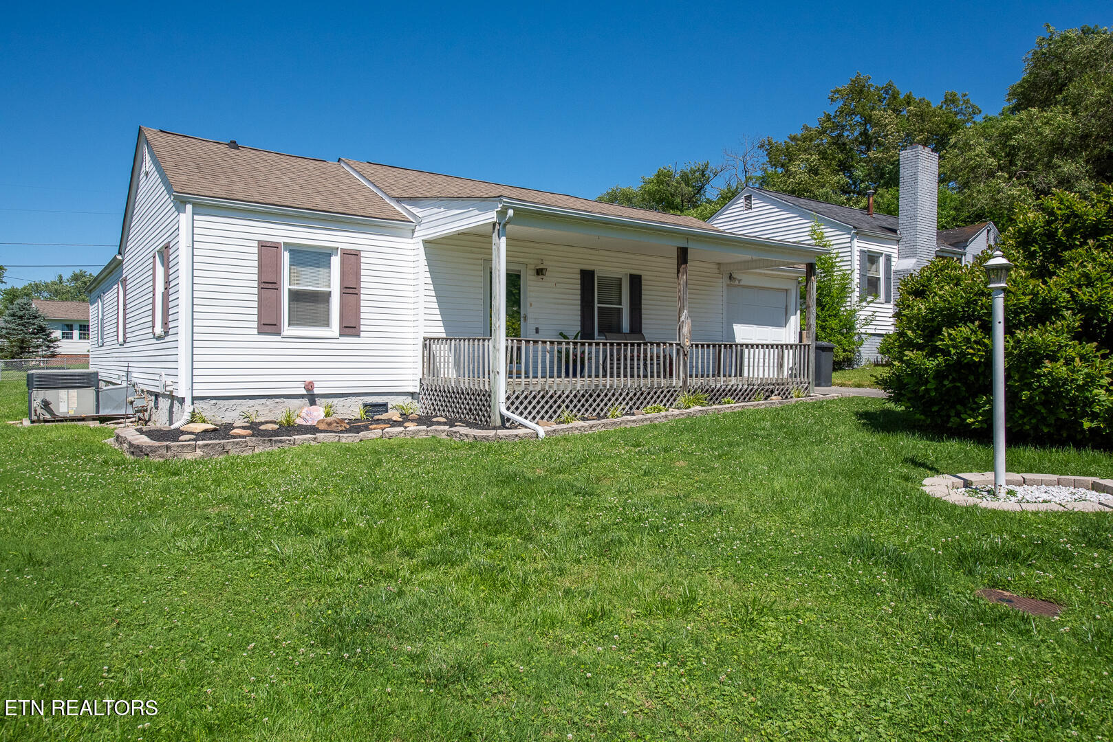 2715 Blount Avenue Maryville TN 37804